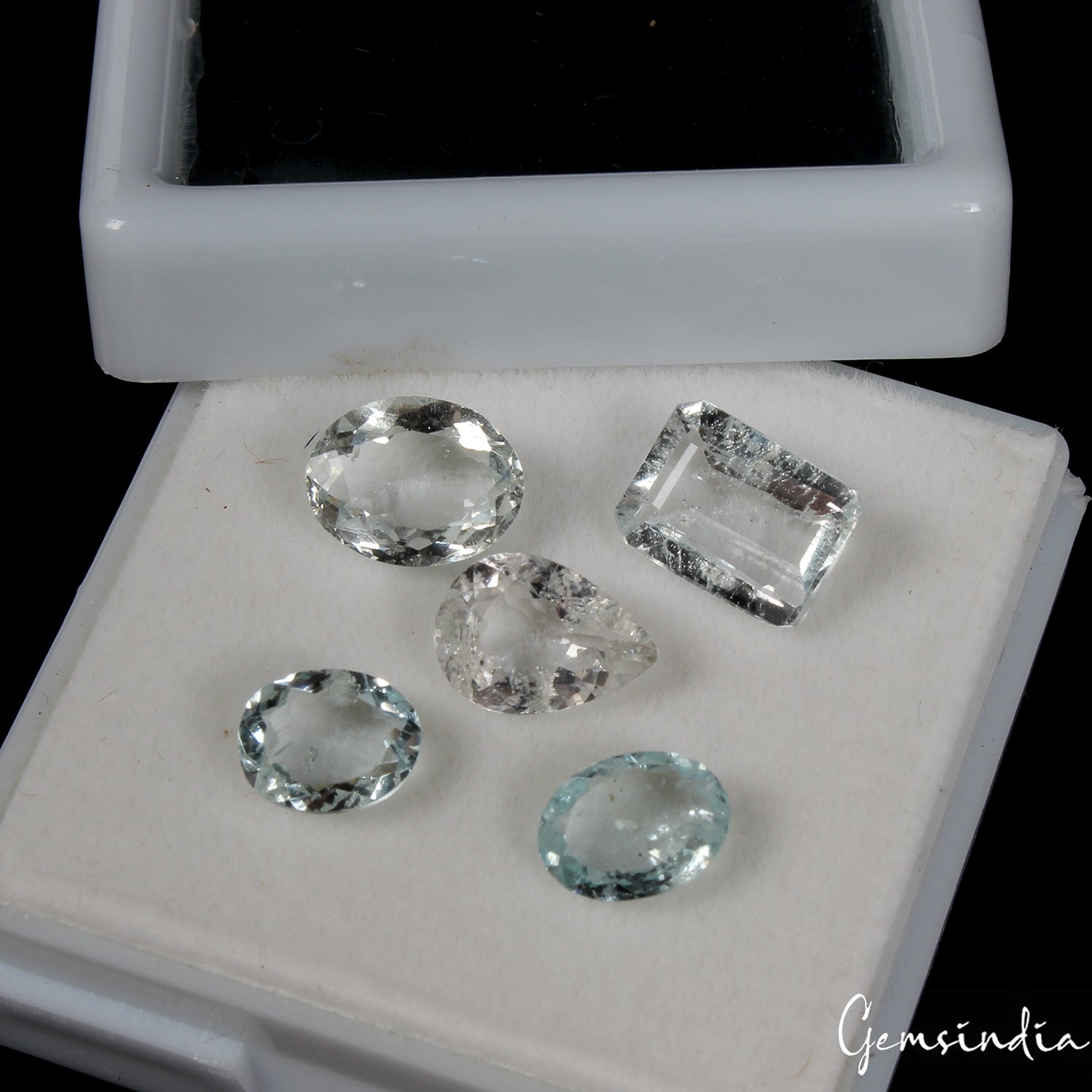 Aquamarine Lot, Loose Gemstone, Untreated, Blue — 5 Pieces, 7mm to 10mm, 8.40 Ct, Brazil