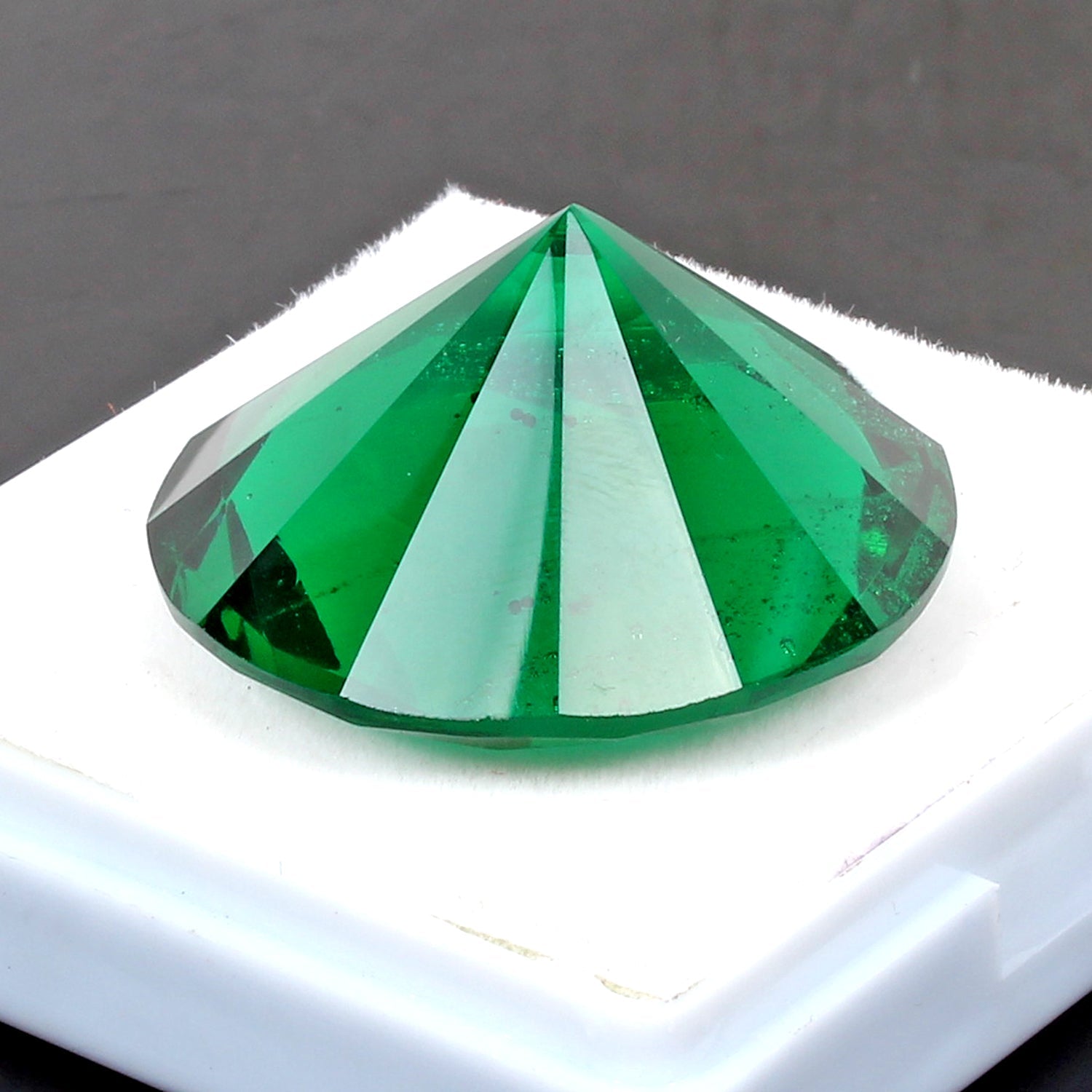Flawless Hydro Tourmaline 81.50 Cts Huge Round Diamond Cut Pendant Size Gemstone
