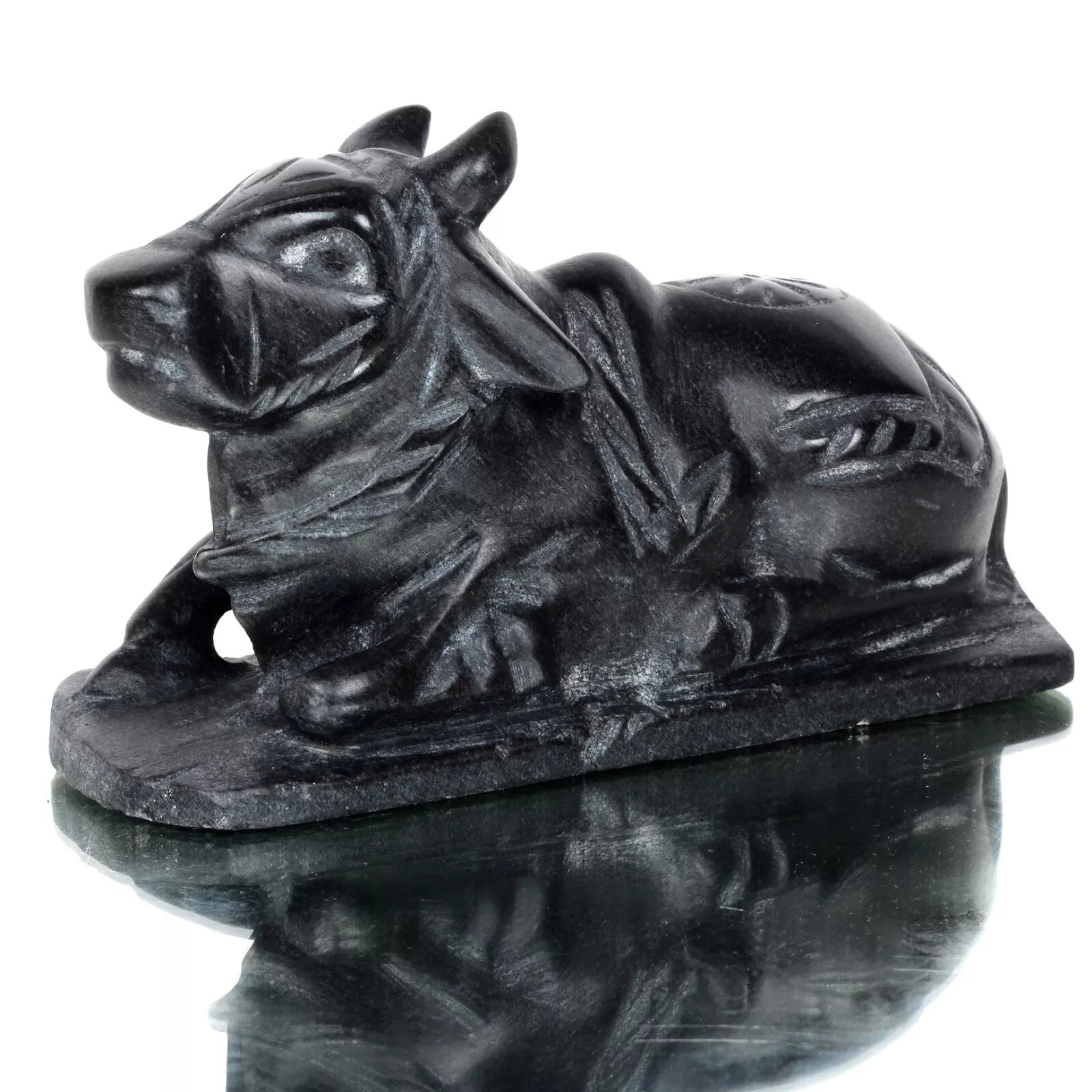 Marble Nandi Figurine — 6.8x4x2.5 Inch, 1.4 Kg (7000 Ct)