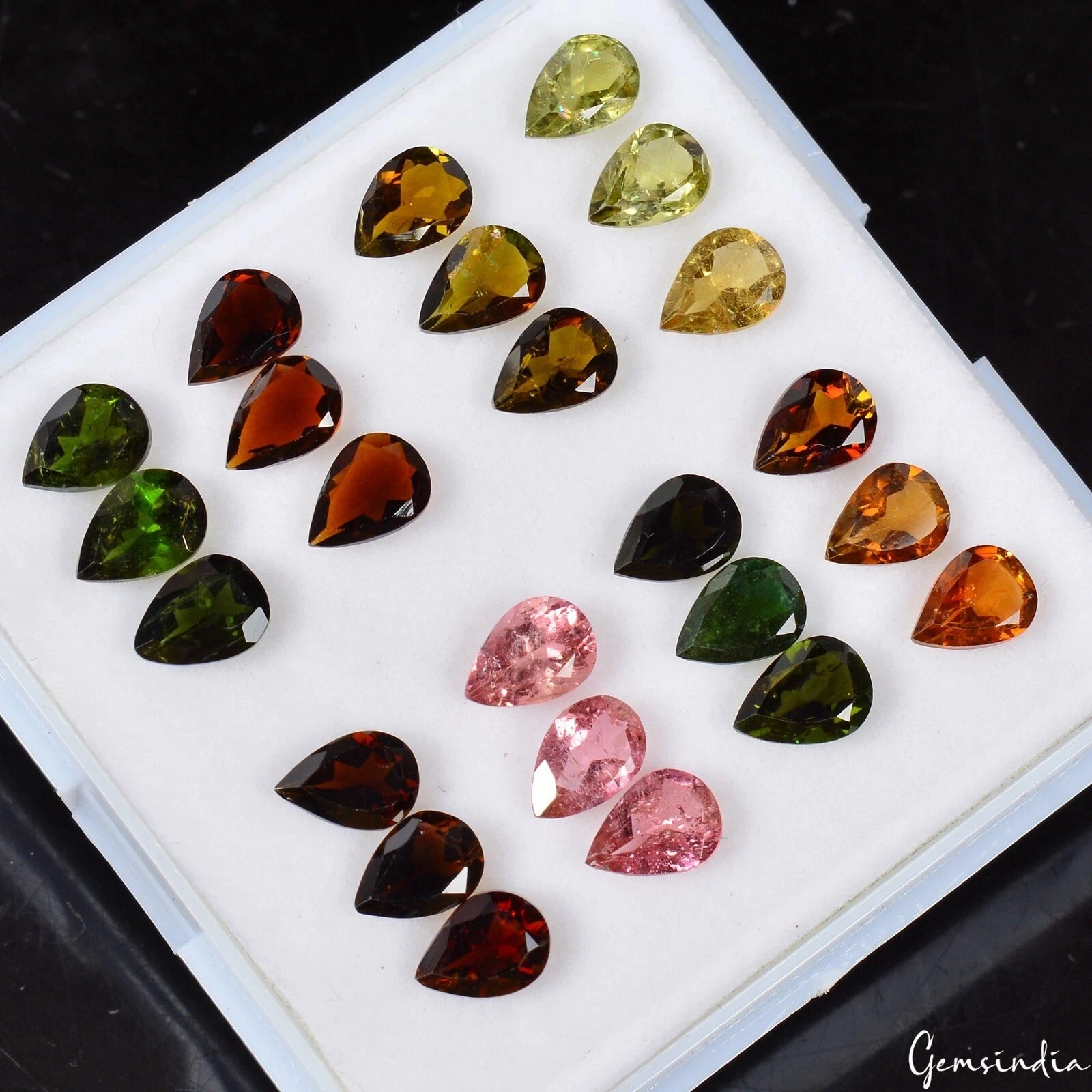 Tourmaline Lot, Loose Gemstone, Untreated — 24 Pieces, 7x5mm, 14.70 Ct, Mozambique