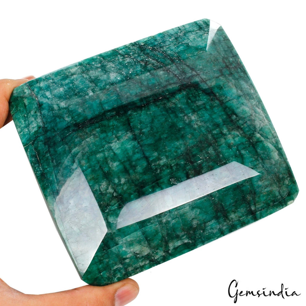 Emerald Loose Gemstone, Color Enhanced, Green — 5x4.5x2.25 Inch, 7750 Ct (1.55 Kg), Brazil