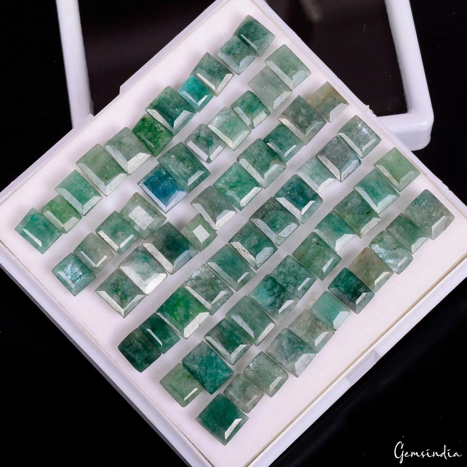 166.15 Cts/65 Pcs Natural Brazilian Green Emerald Baguette Cut 7mm-10mm Gems Lot