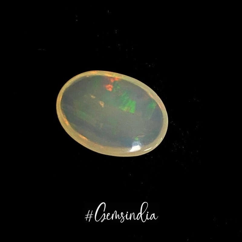 Ethiopian Opal Cabochon — 13x9x4 mm, 2.40 Ct, Ethiopia