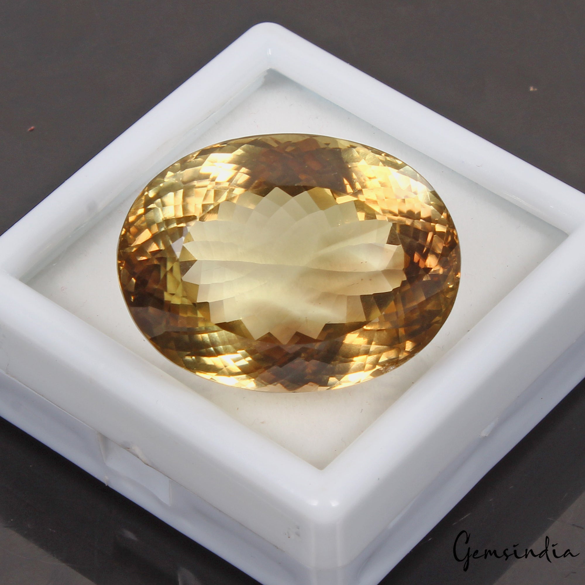 104.65 Cts Natural Untreated Golden Honey Citrine Oval Loose Gem For Pendant