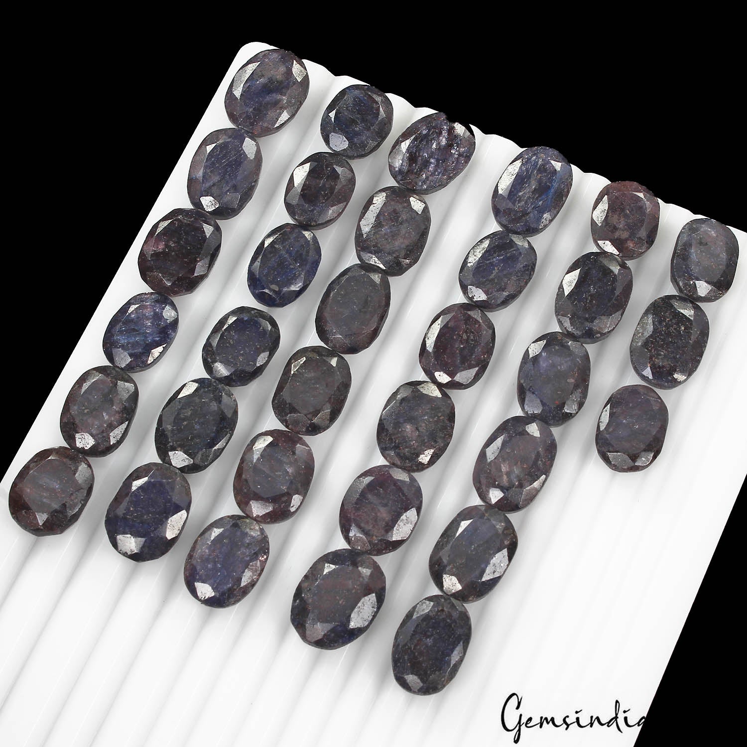 Blue Sapphire Lot, Loose Gemstone — 33 Pieces, 16mm to 20mm, 500 Ct, Madagascar