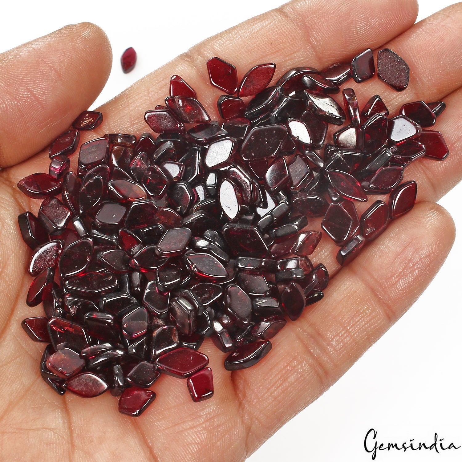 300 Ct/220 Pcs Natural Untreated Wine Red Rhodolite Garnet Mini Chips Fancy Gems