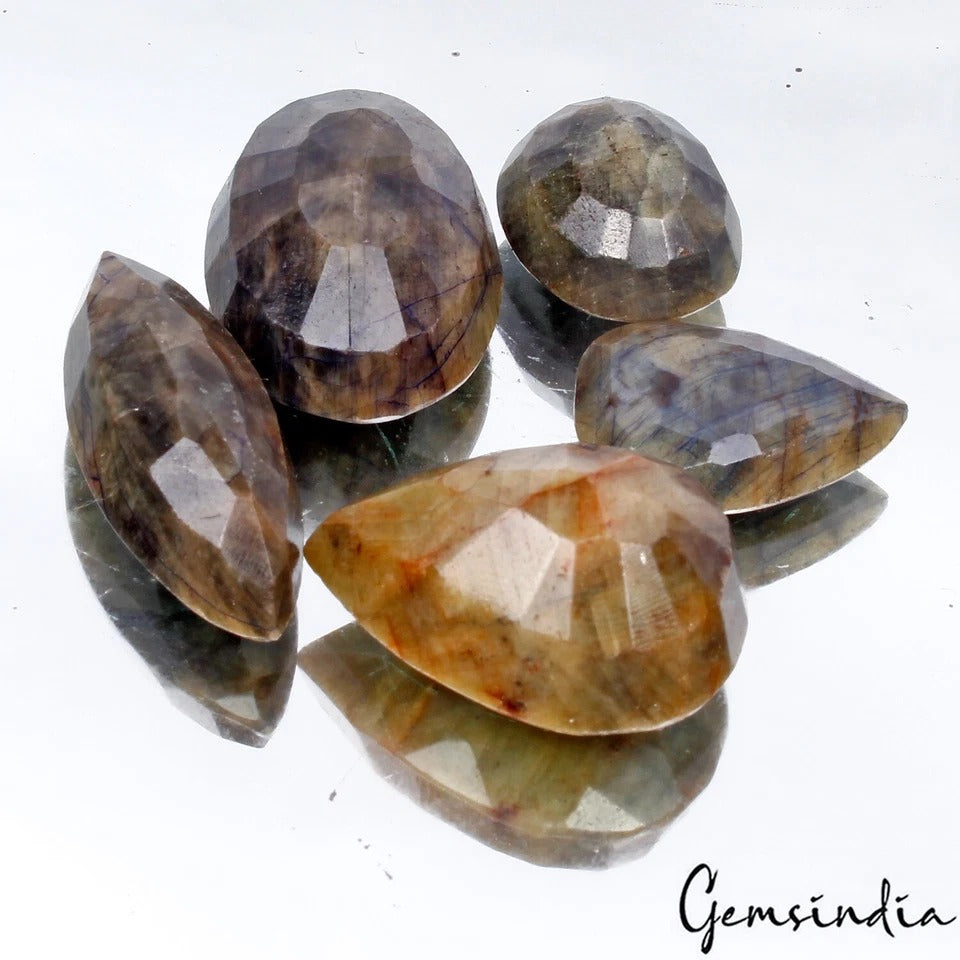 Sapphire Lot, Loose Gemstone, Untreated, Bi-Color — 5 Pieces, 23mm to 37mm, 320 Ct