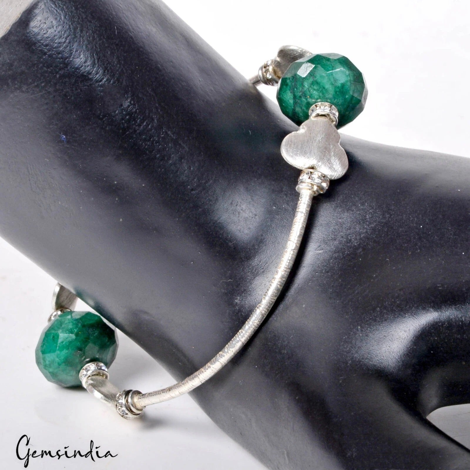 6.5 Inch Natural Green Emerald Bead Silver Stretchable Designer Women Bracelet
