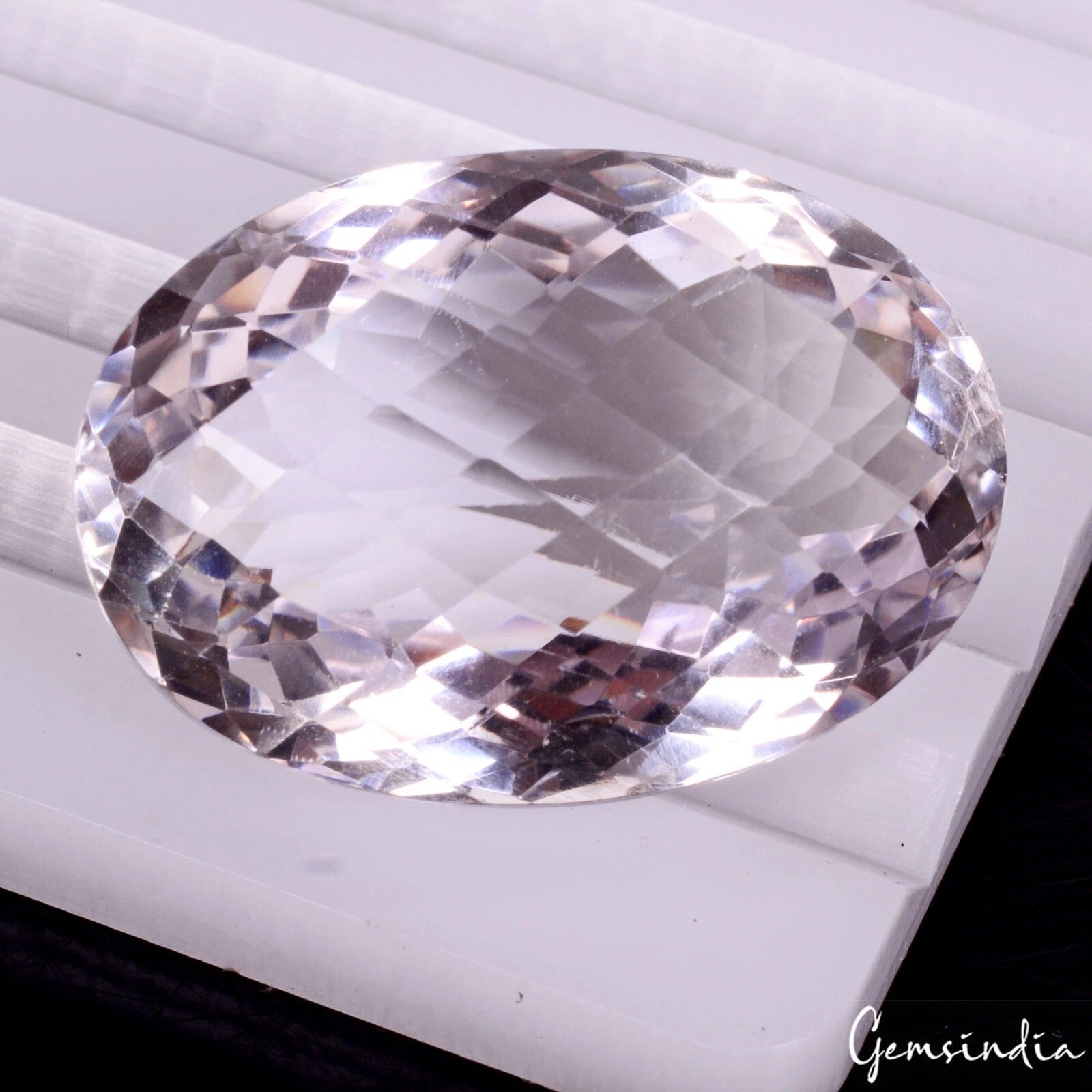 Amethyst Loose Gemstone, Untreated — 27x19x13 mm, 41.40 Ct