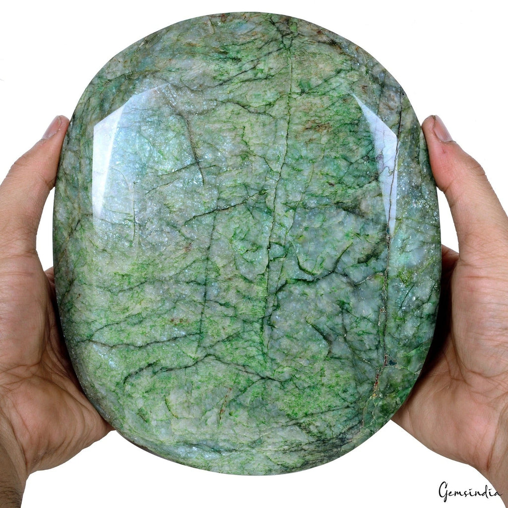 Huge3.3 Kg Natural Brazilian Green Emerald Oval Earth Mined Museum Size Gemstone