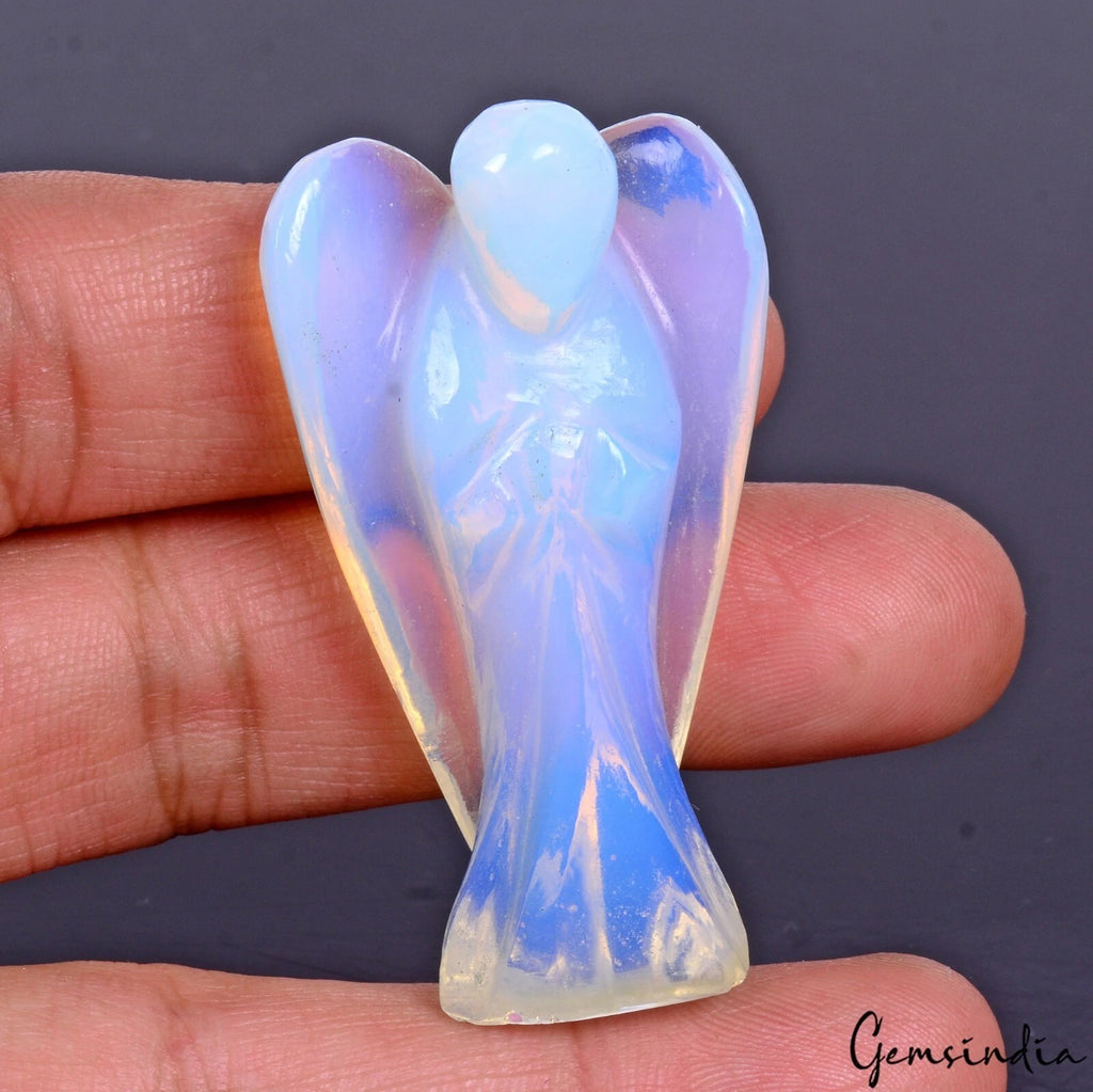Opal Angel Figurine — 51x29x13 mm, 114.10 Ct