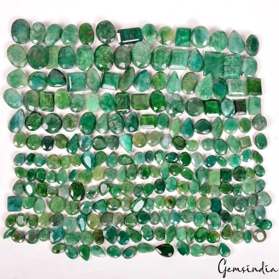 2100 Ct/220 Pcs Natural Brazilian Green Emerald Mix Cut Loose Gems Wholesale Lot