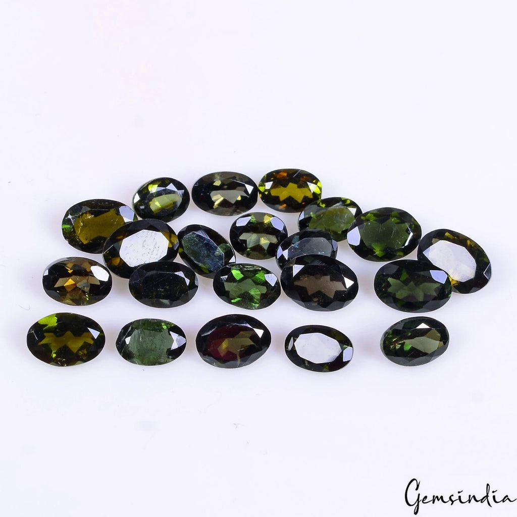 Green Tourmaline Lot, Loose Gemstone, Untreated — 21 Pieces, 5mm to 7mm, 12.40 Ct, Mozambique