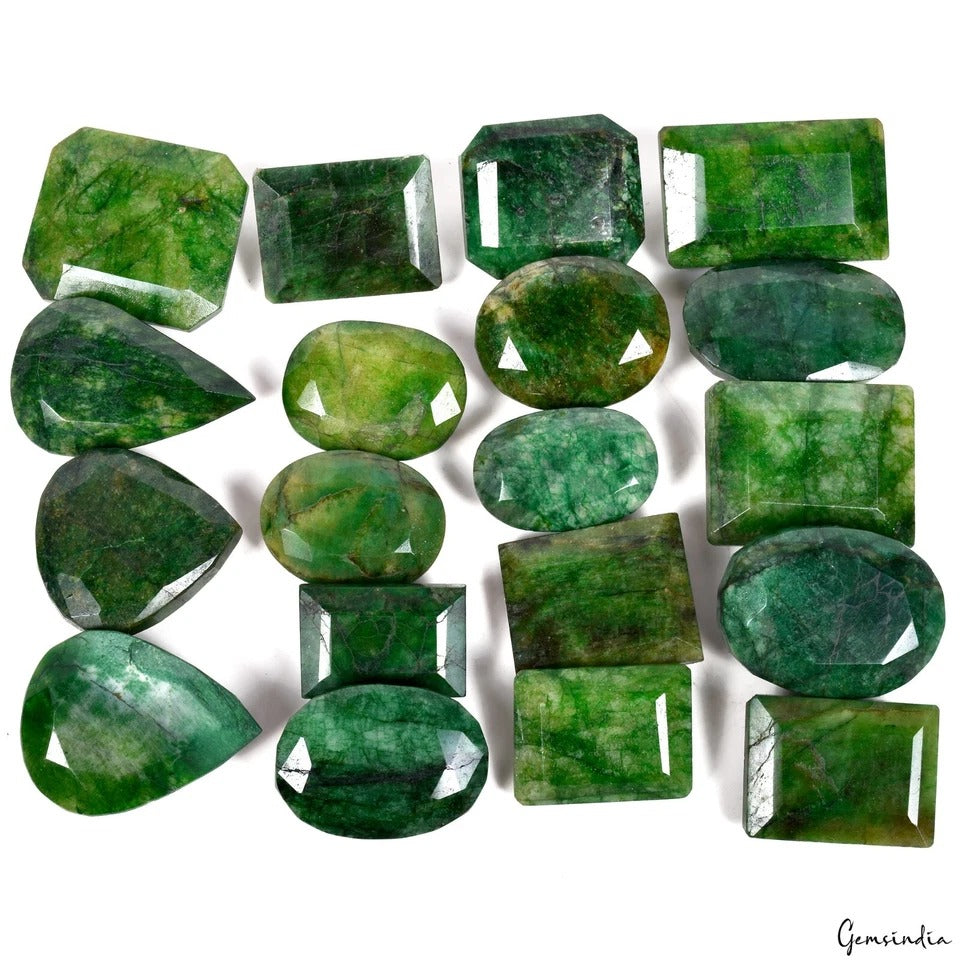 4500 Ct Natural Green Emerald 37-57mm Loose Assorted Cut Huge Gemstones, Brazil
