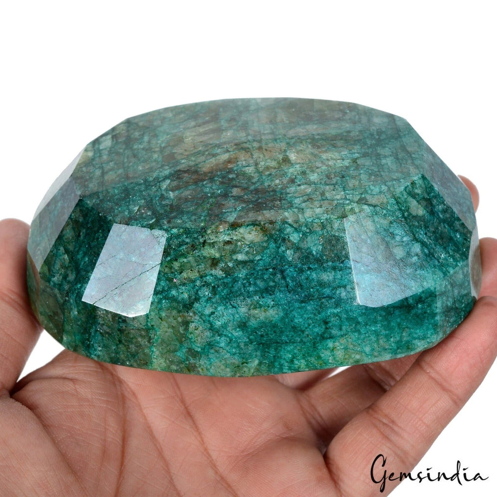 3480 Ct Natural Green Brazilian Emerald Oval Cut Museum Size Gemstone 112x82mm