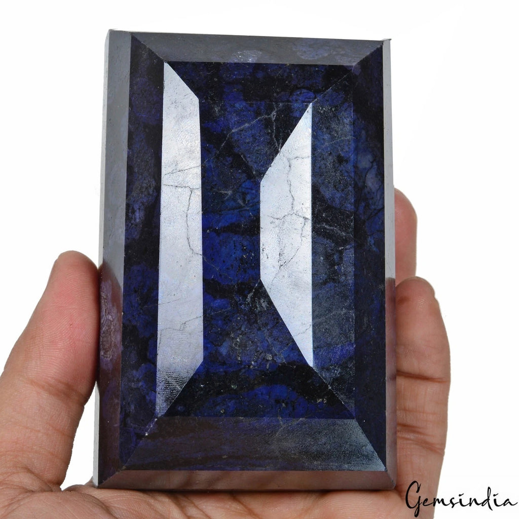 Blue Sapphire Loose Gemstone, Color Enhanced — 107x65x52 mm, 5000 Ct (1 Kg), Africa