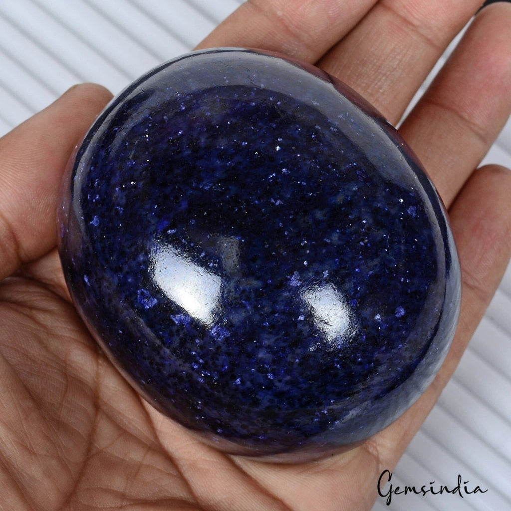 Earth mined 2000 Ct Natural Rich Blue Sapphire Oval Cabochon Madagascar Gemstone