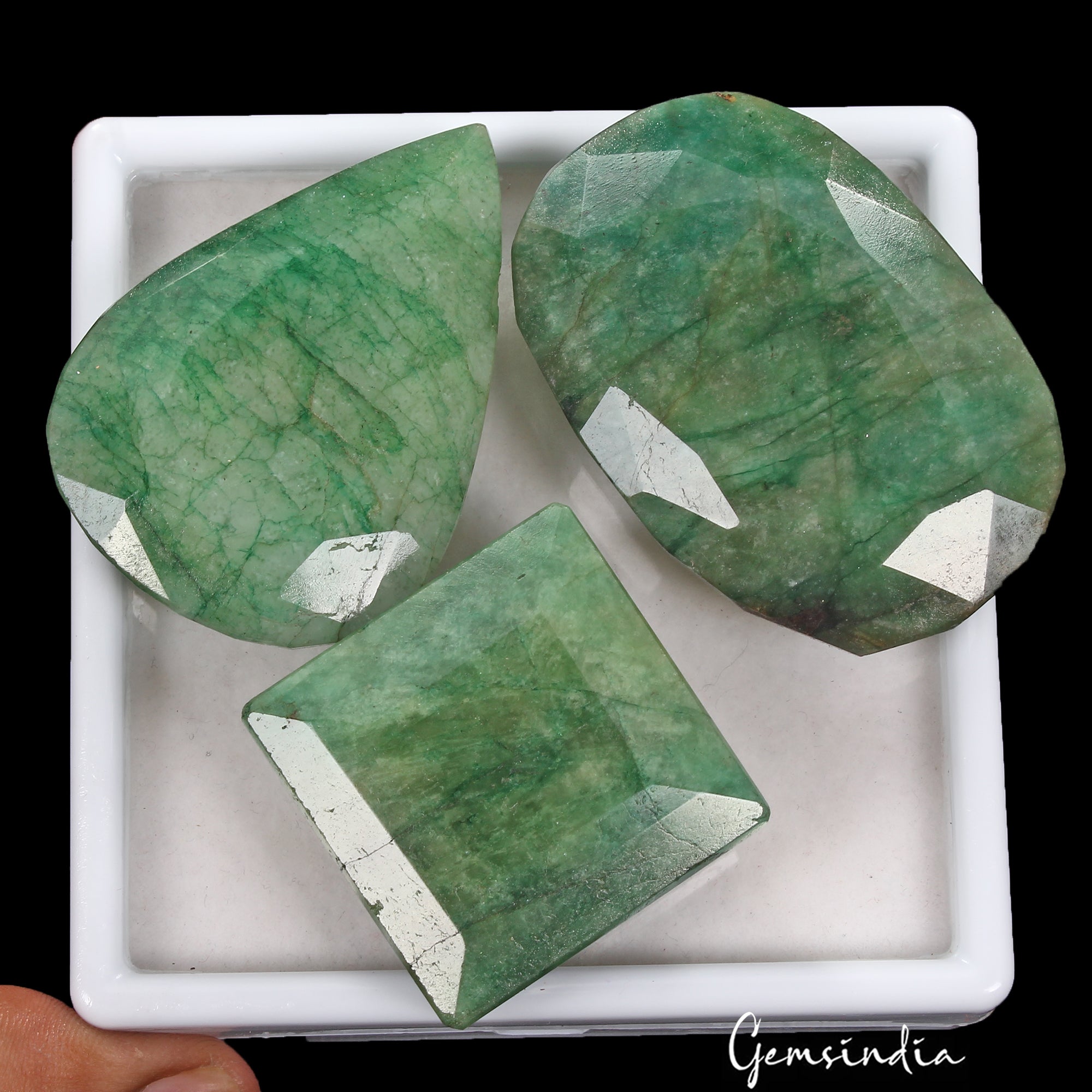 850 Cts/3 Pcs Natural Brazilian Green Emerald Mix Cut Loose Wholesale Gems Lot