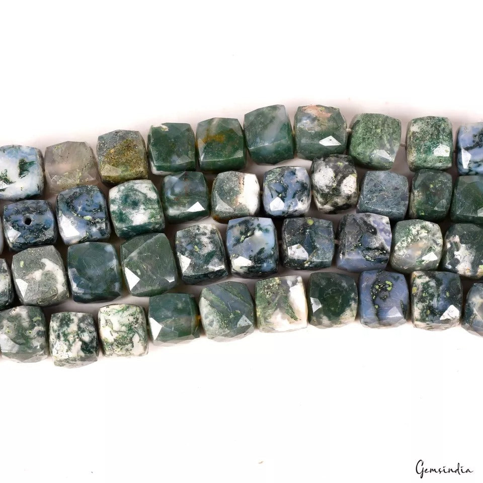 670 Ct/4 Strand Natural Green White Moss Agate Cube Dise Box Drill Beaded 8"Each