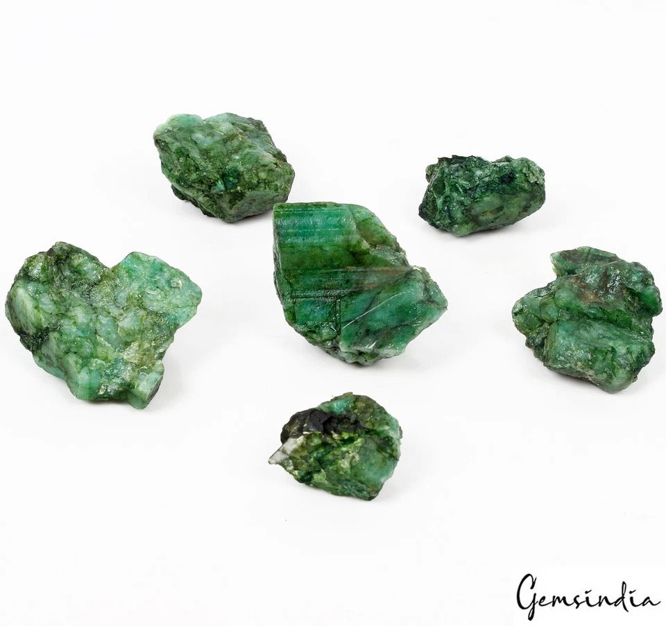 Emerald Rough Specimen, Color Enhanced, Green — 27mm to 41mm, 700 Ct, Brazil