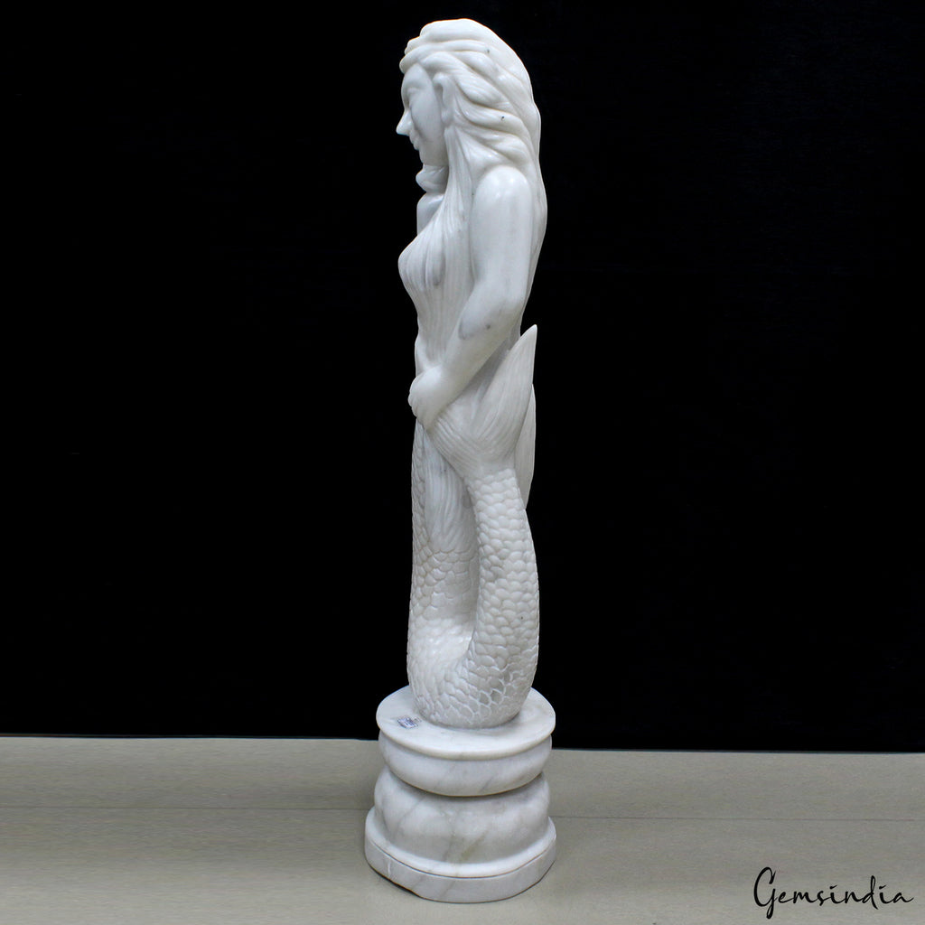 Marble Carving, White — 33.7x8.5x8 inches, 35.5 Kg (177500 Ct), India