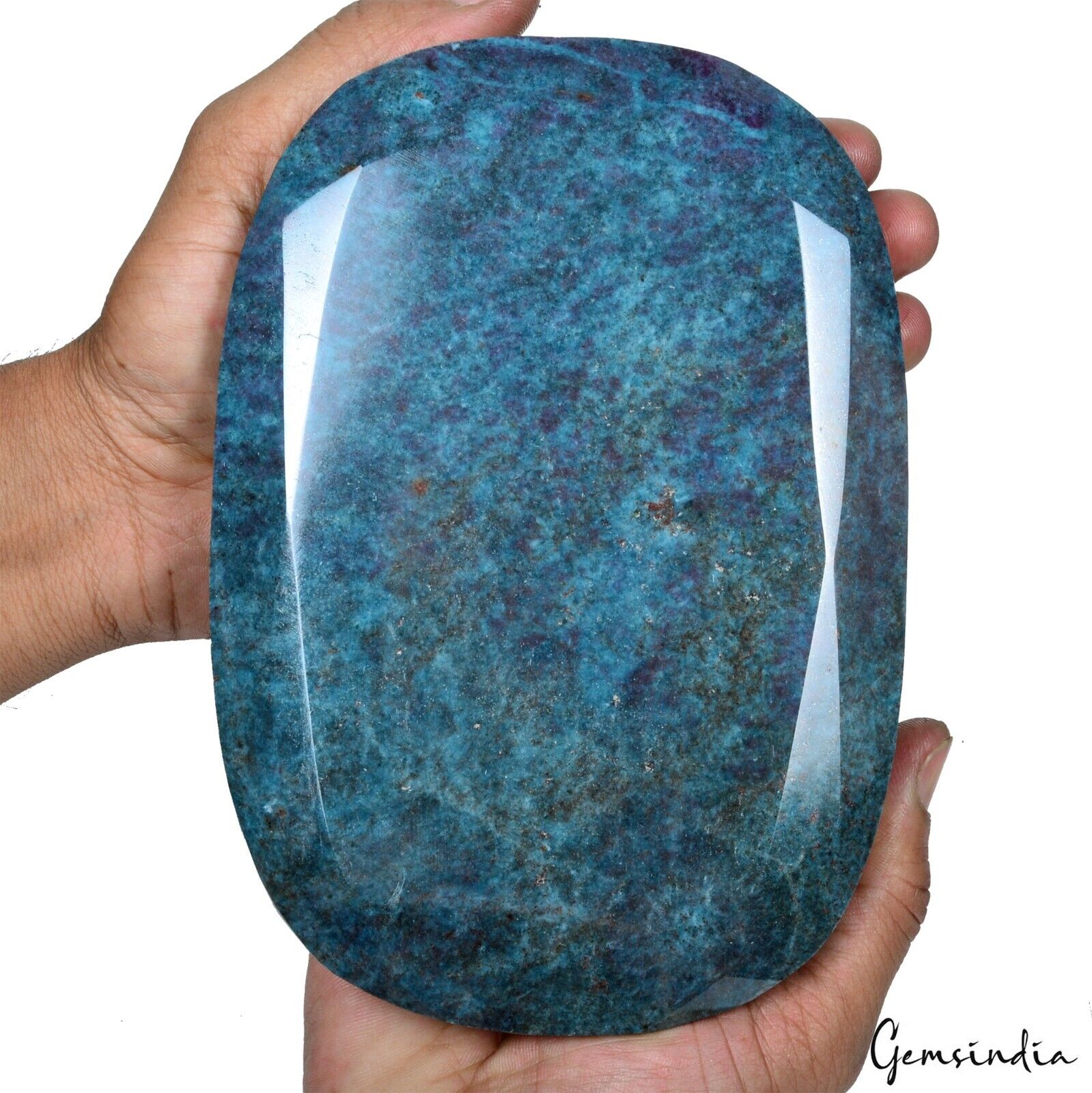 Ruby Kyanite Loose Gemstone, Untreated — 2 Kg