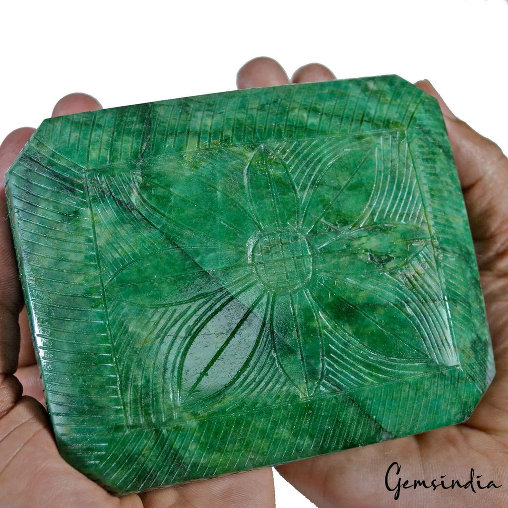5870 Cts Natural Brazilian Green Emerald Octagon Cut Hand Carved Huge Size Gem