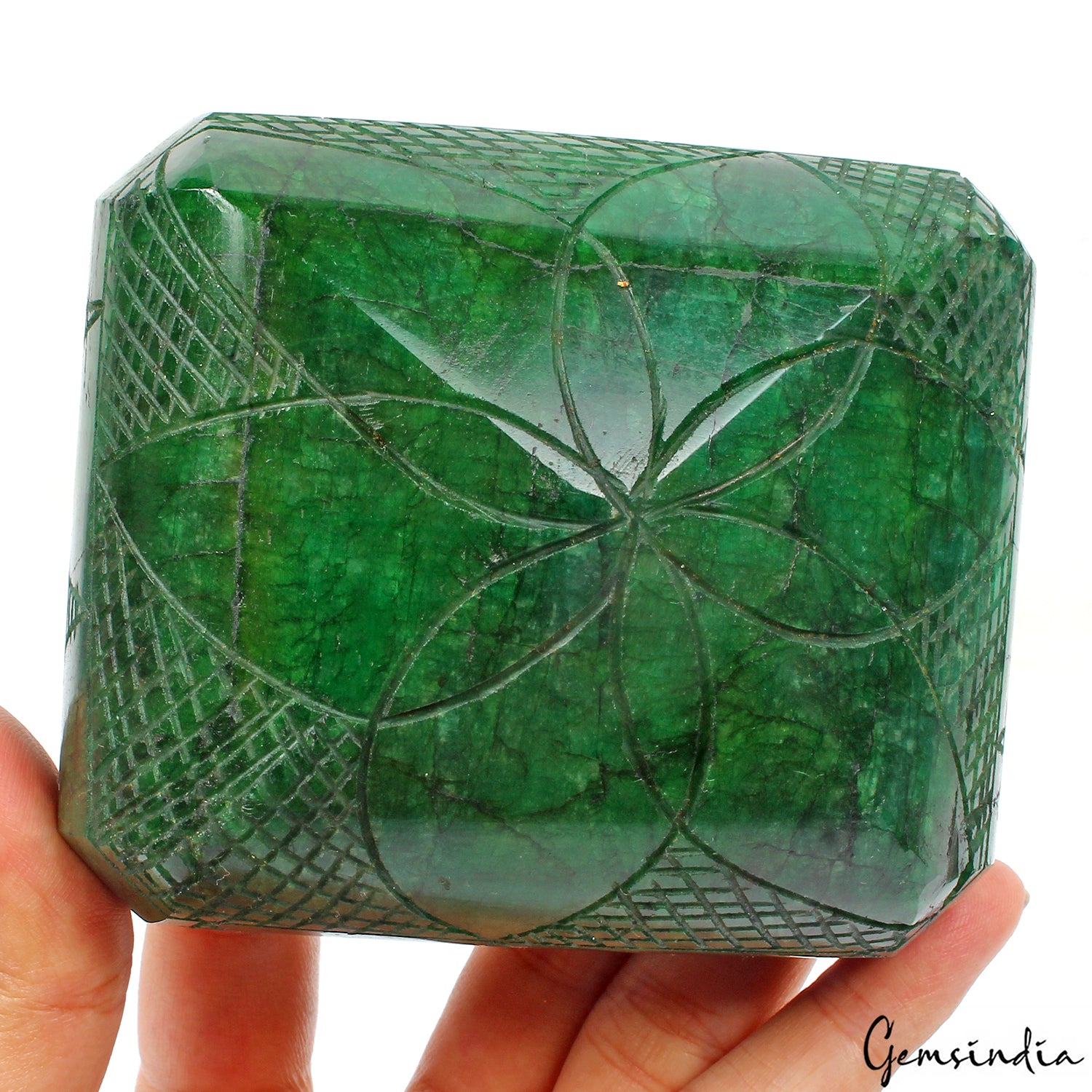Emerald Carving, Octagon Carved, Color Enhanced — 91 x 76 x 48mm, 3290 Ct, Brazil