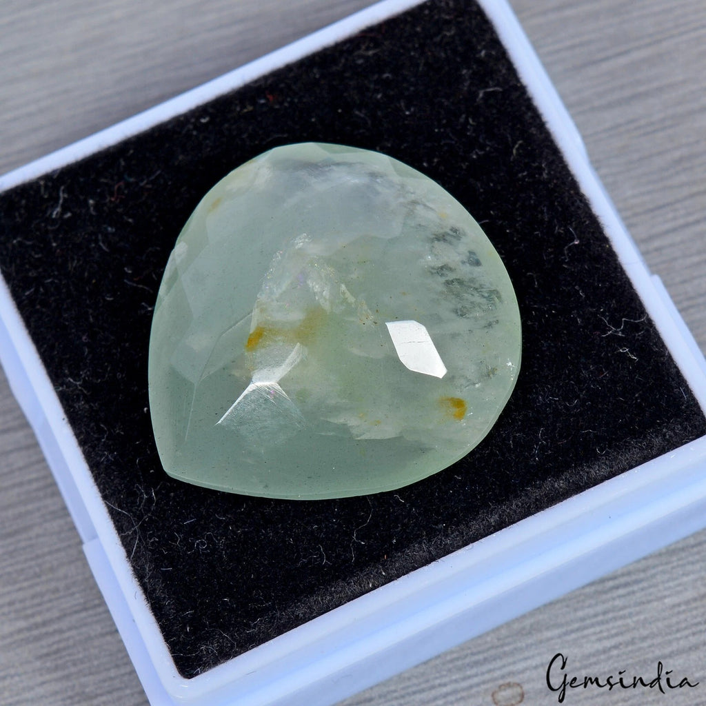 Aquamarine Loose Gemstone, Untreated, Green — 25x25x11 mm, 43.10 Ct, Brazil