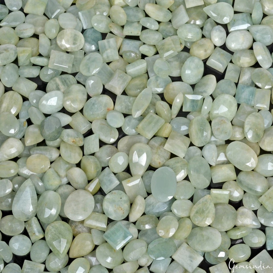 Green Beryl Lot, Loose Gemstone, Blue — 380 Pieces, 11mm to 28mm, 5000 Ct (1 Kg), Brazil