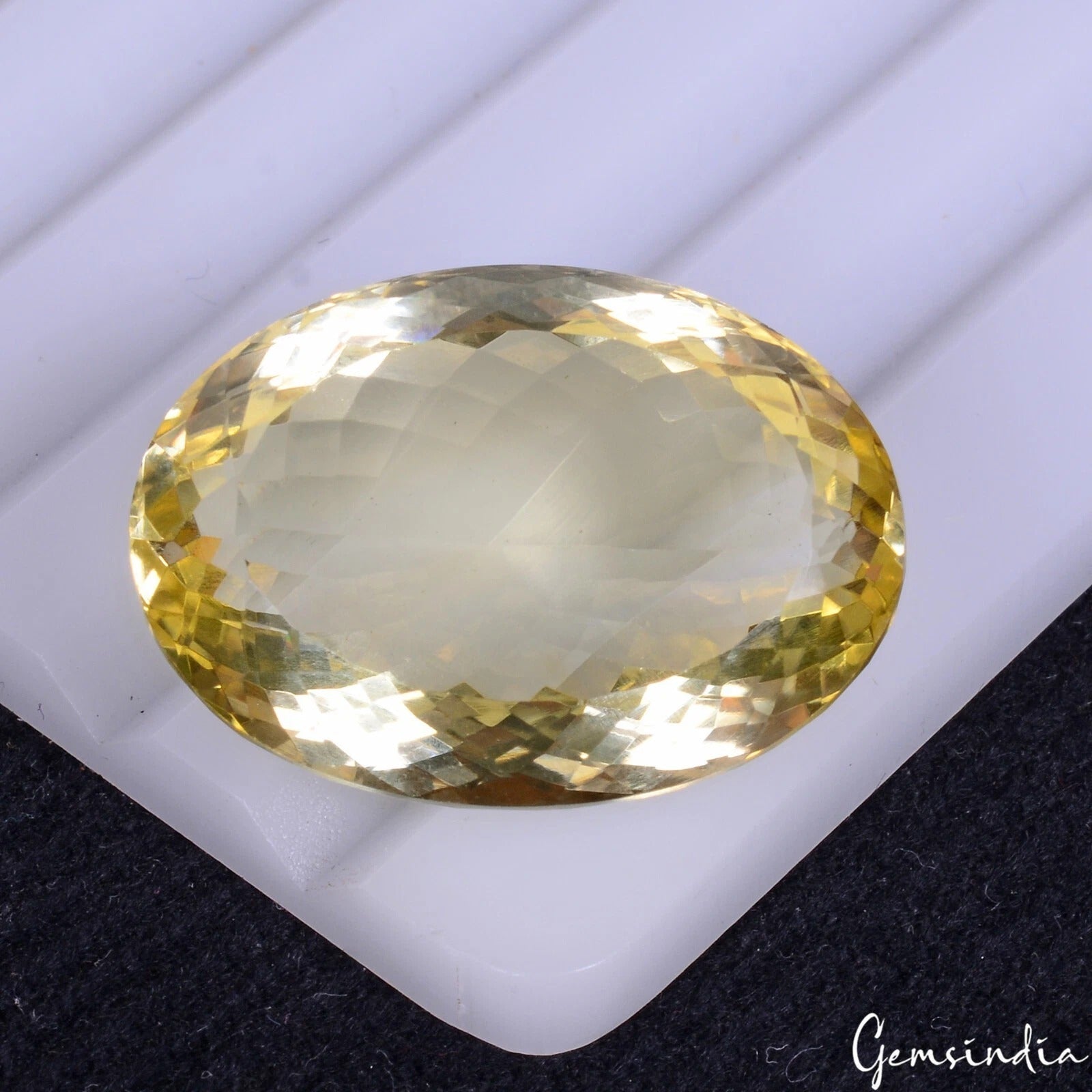 Certified 39.50 Cts Natural Untreated Brazilian Yellow Citrine Oval Gem For Ring