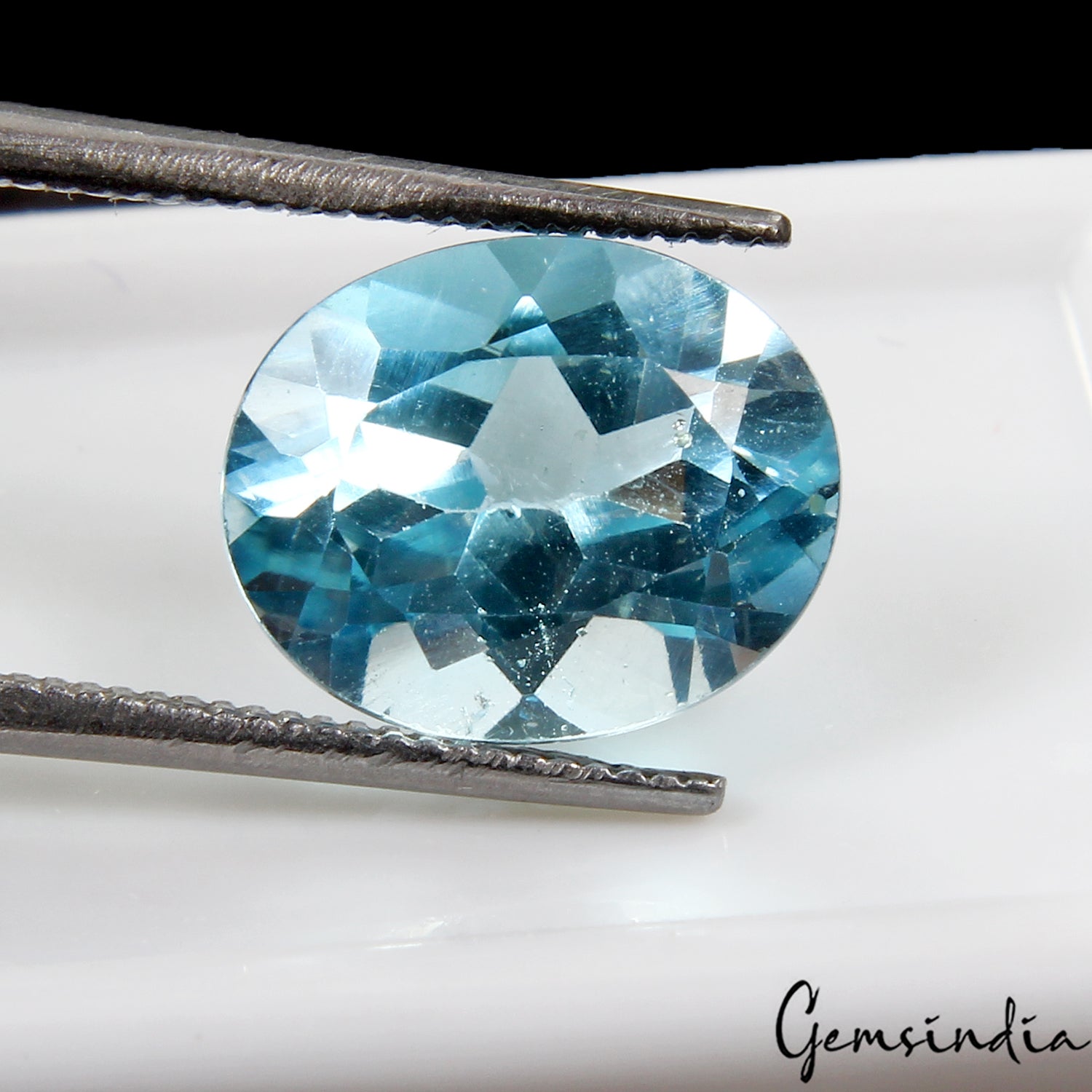 Blue Topaz Loose Gemstone, Untreated, Sky Blue — 10x8x6mm, 4.70 Ct