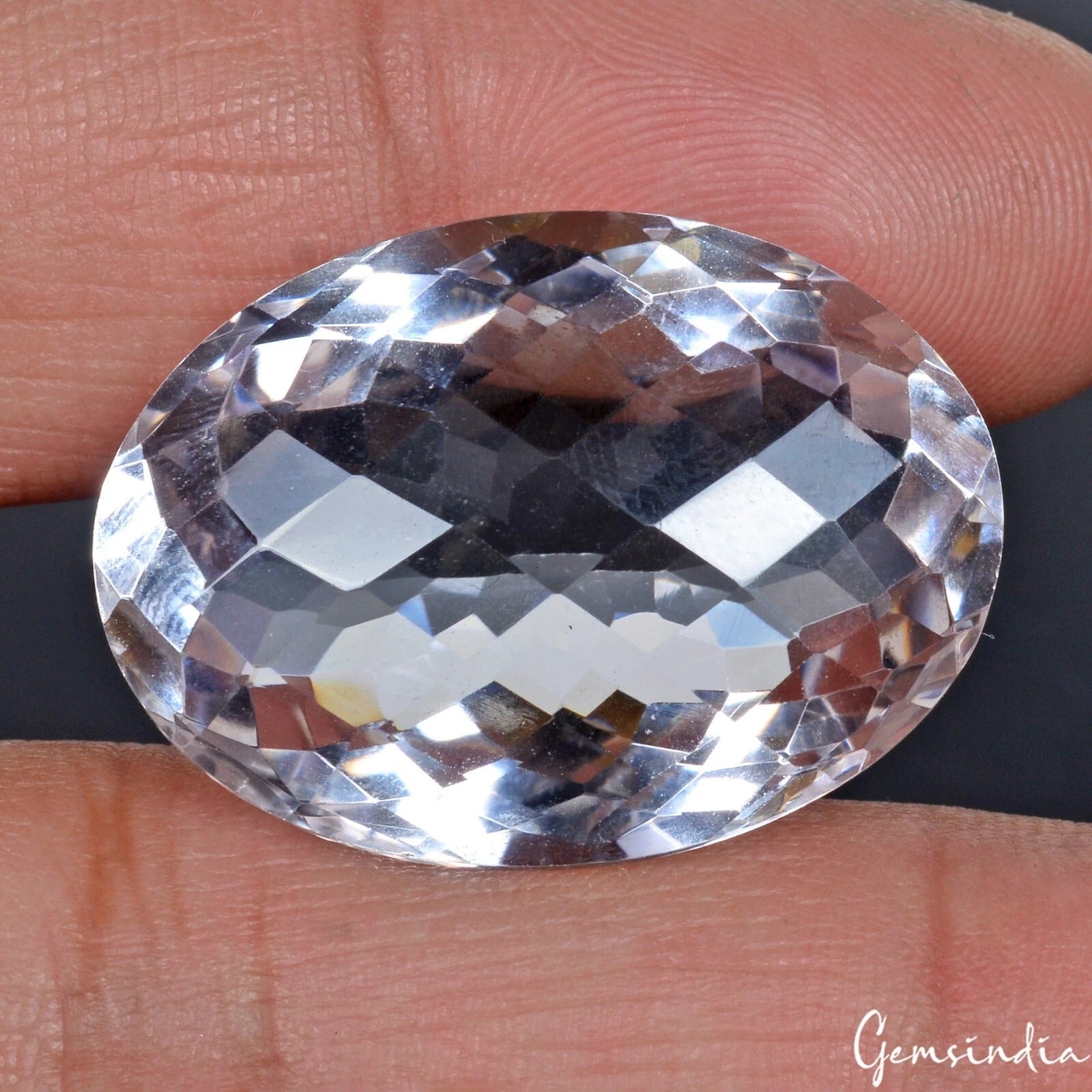 White Quartz Loose Gemstone — 28x21x13 mm, 47.10 Ct, Madagascar