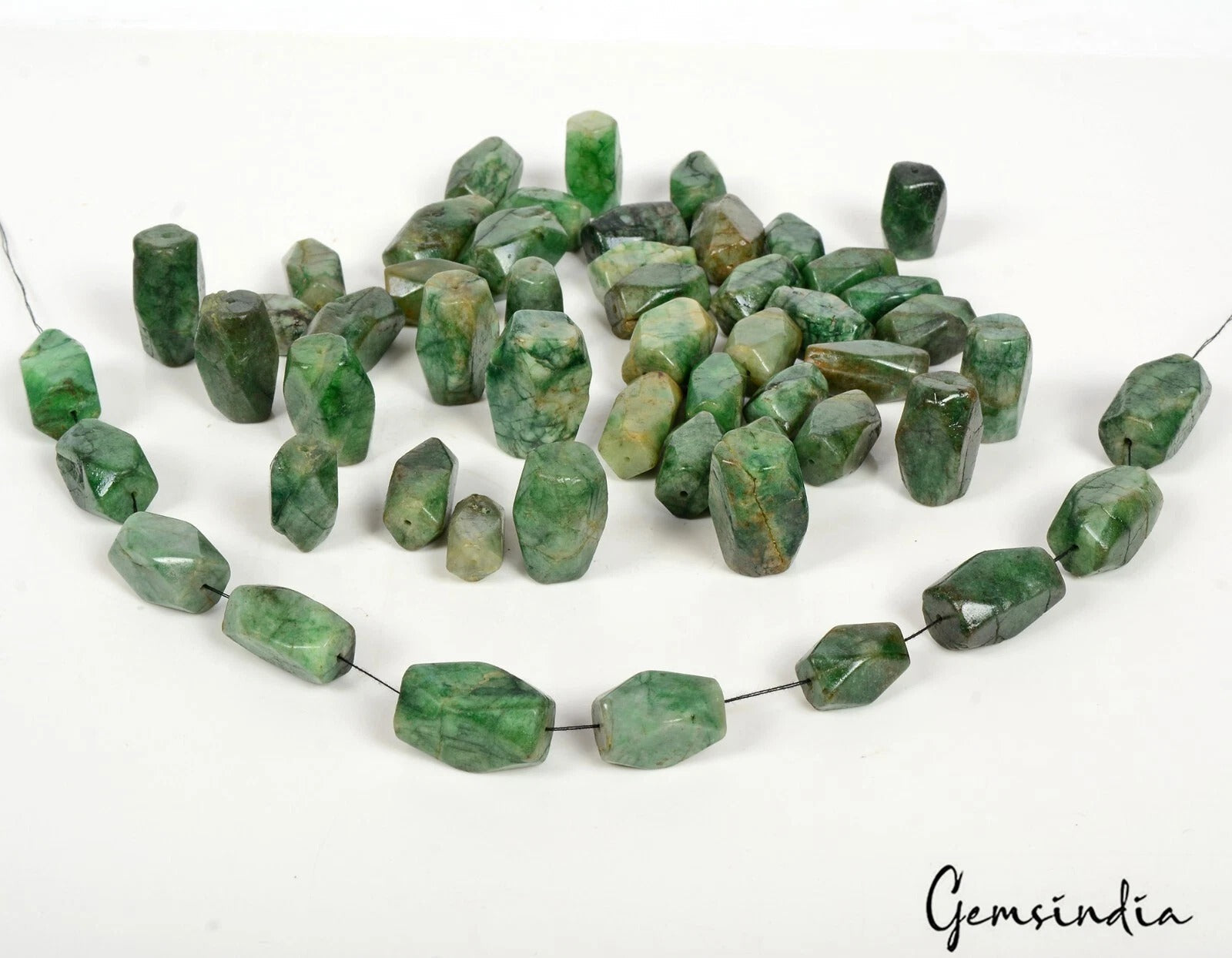 1280 Ct/42 Pcs Natural Brazilian Green Emerald Nuggets Shape Drilled Bead Gems