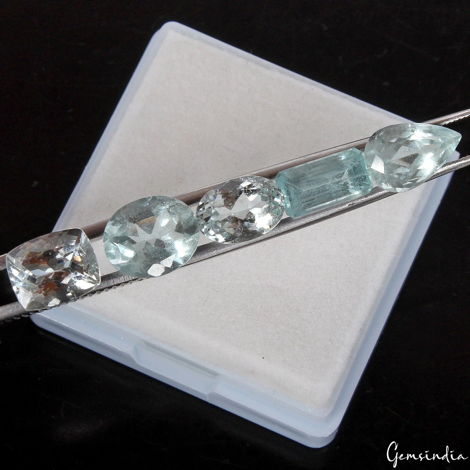 Aquamarine Lot, Loose Gemstone, Untreated — 5 Pieces, 9mm to 11mm, 13.70 Ct, Brazil