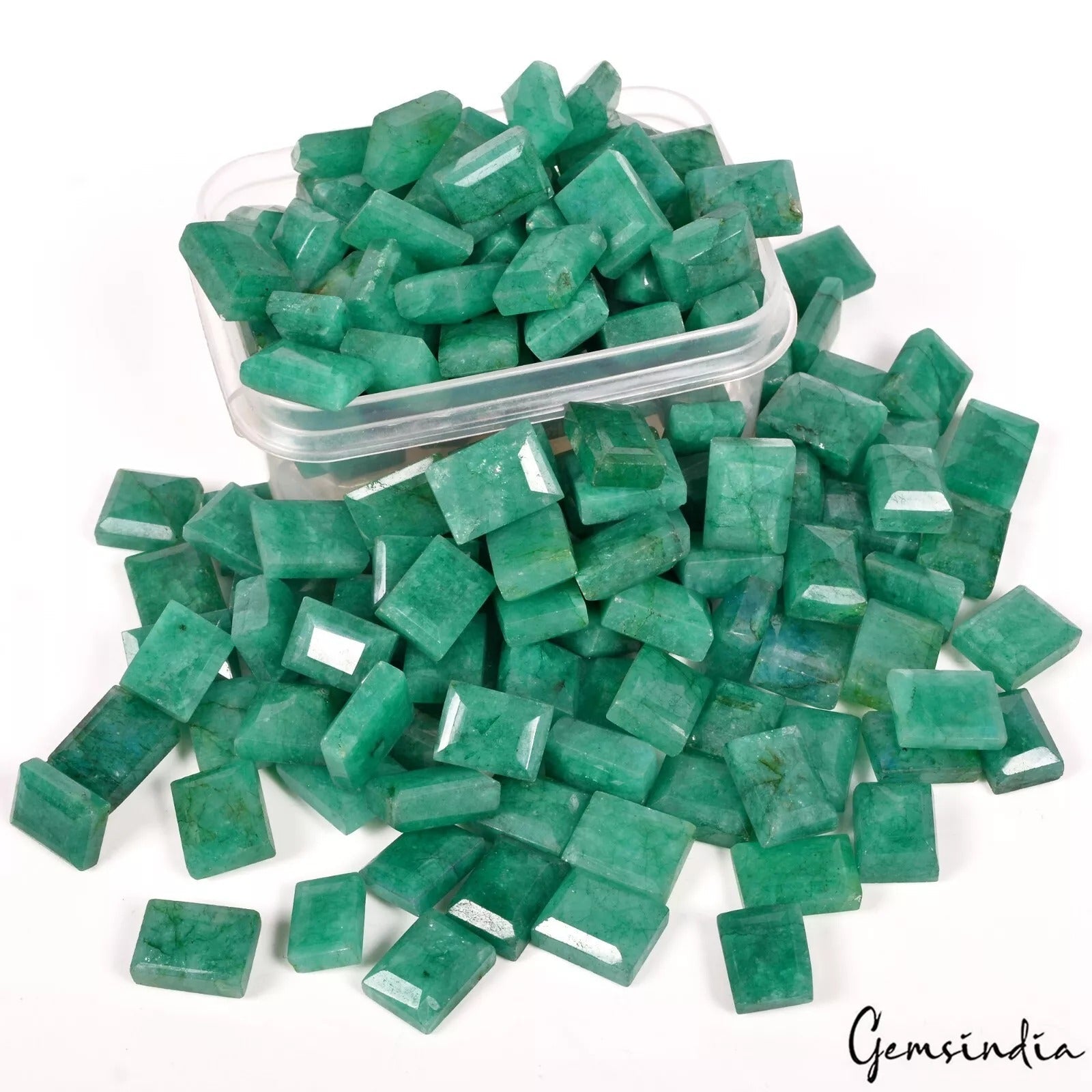 Natural 2500Ct Fine Cut Colombian Green Emerald Best Loose Gemstone Lot for Ring