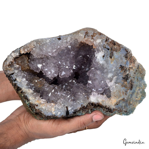 Amethyst Crystal Cluster, Untreated — 8.5x7x5 Inch, 4.03 Kg (20150 Ct), Uruguay