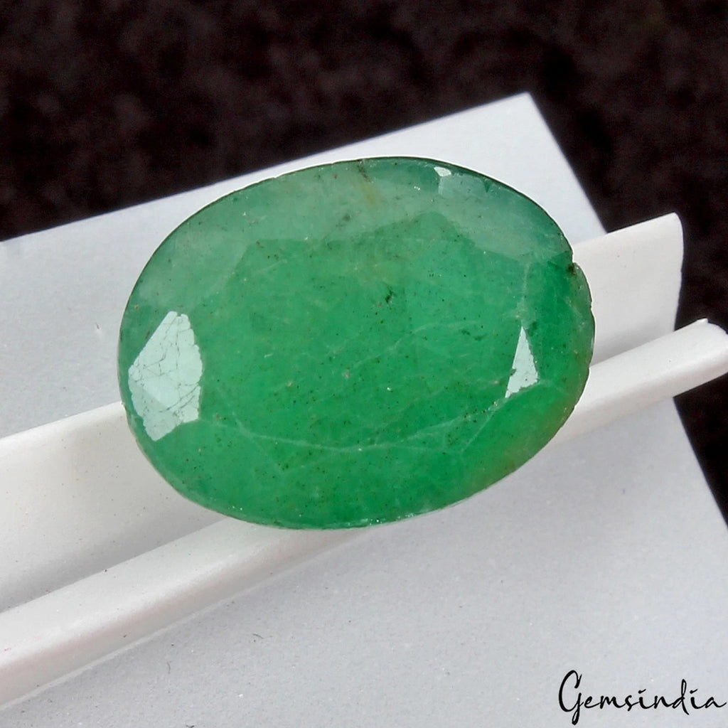 Emerald Loose Gemstone, Untreated, Green — 14x10x7 mm, 6.80 Ct, Zambia