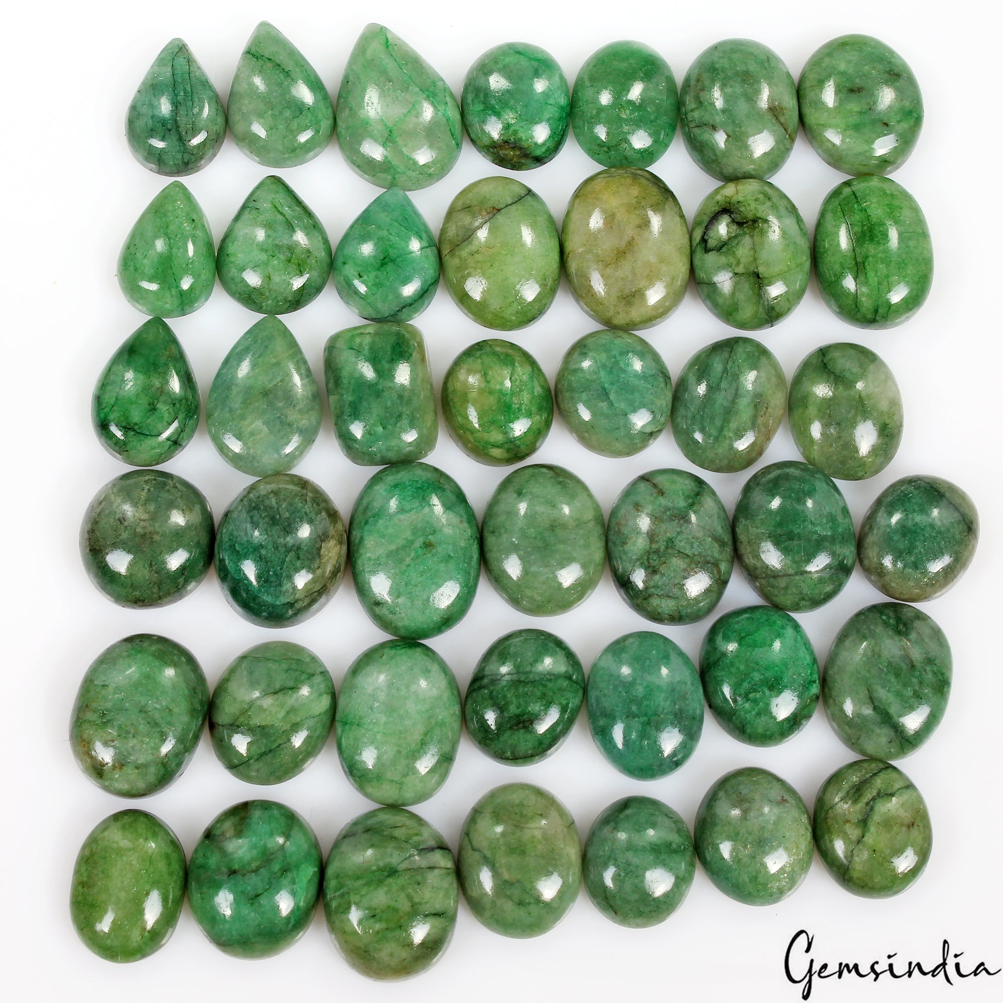 600 Cts./42 Pcs Natural Brazilian Green Emerald Mix Cab Loose Wholesale Gems Lot