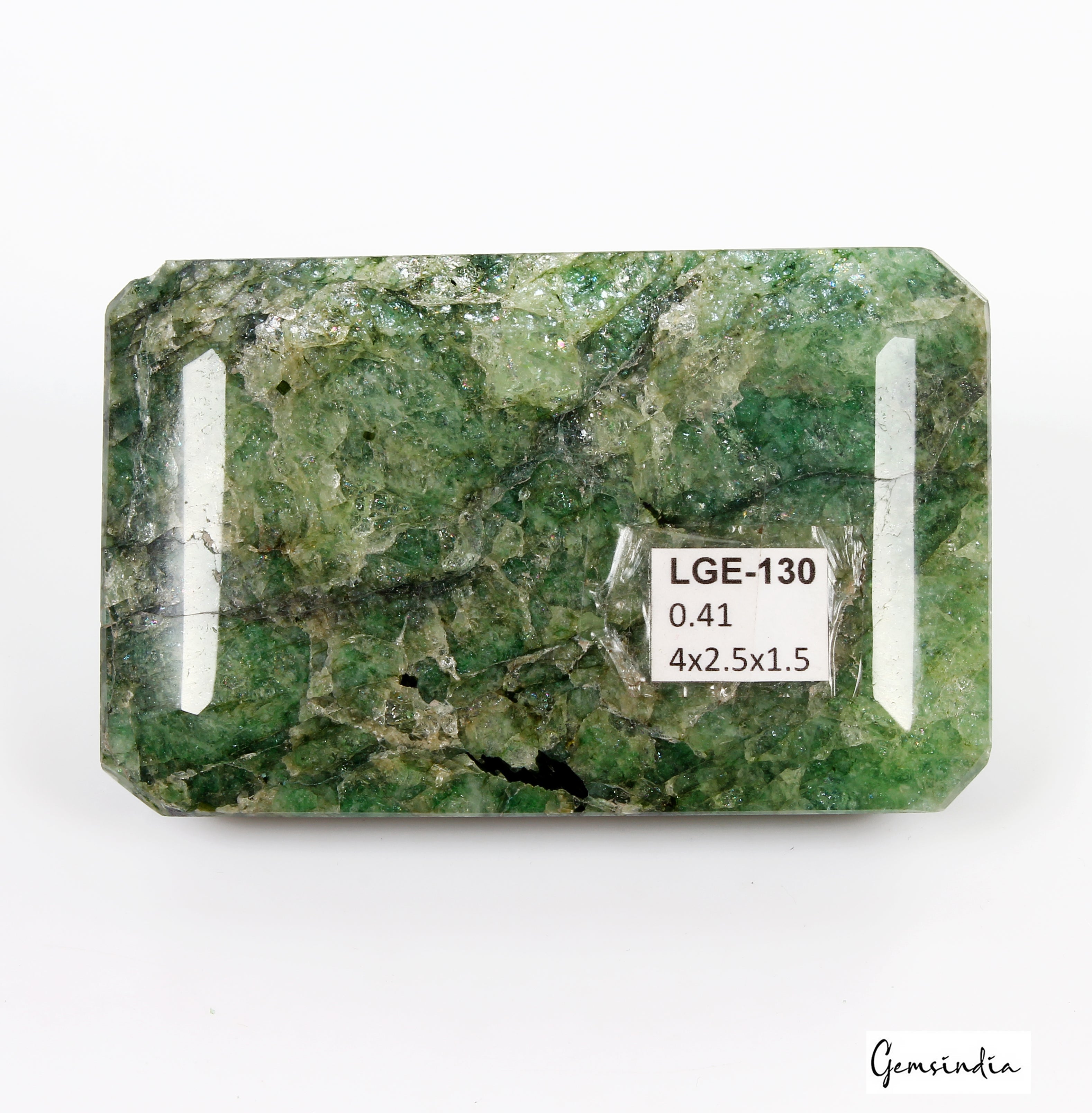 2050 Ct Natural Huge Green Emerald Earth-Mined Museum Size Octagon Cut Gemstone