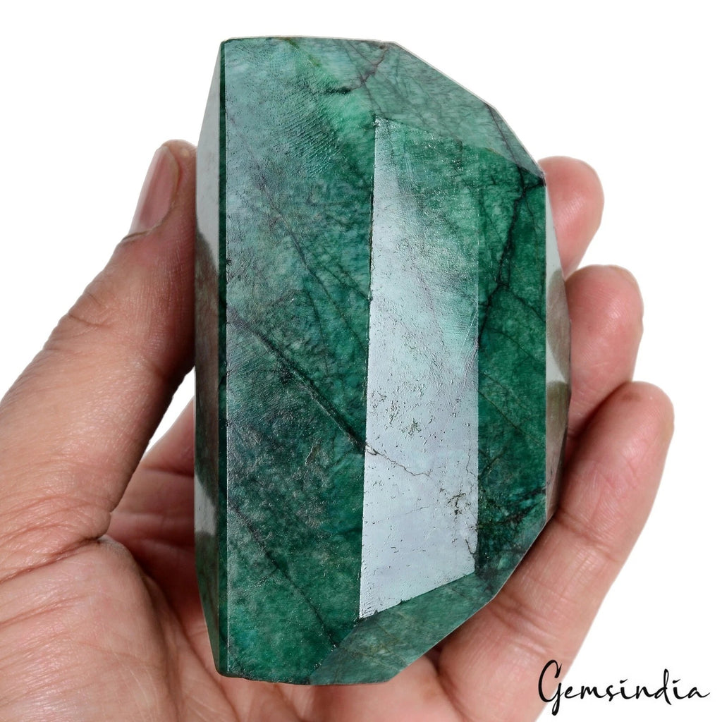 Emerald Loose Gemstone, Color Enhanced, Green — 87x67x52 mm, 3340 Ct