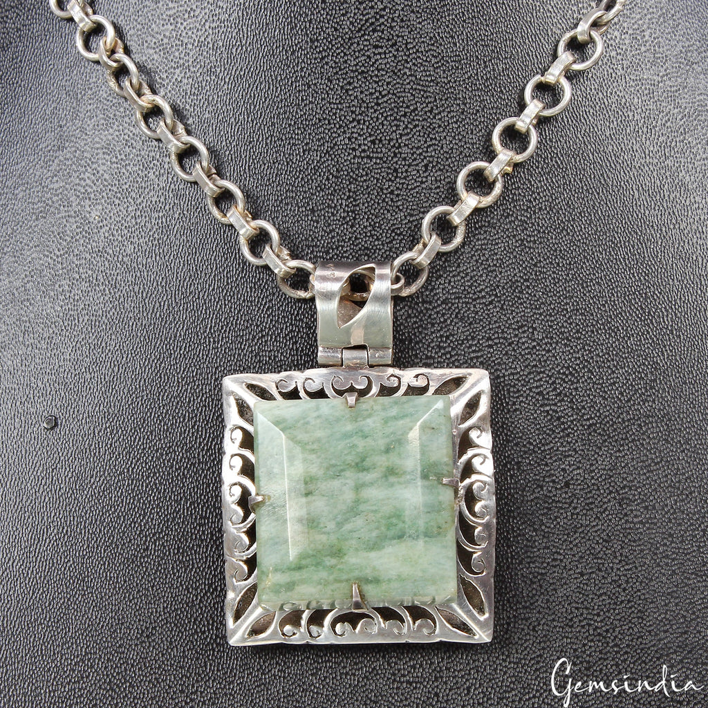 29.41 Gm Natural Green Emerald 925 Sterling Silver Hand Crafted Square Pendant