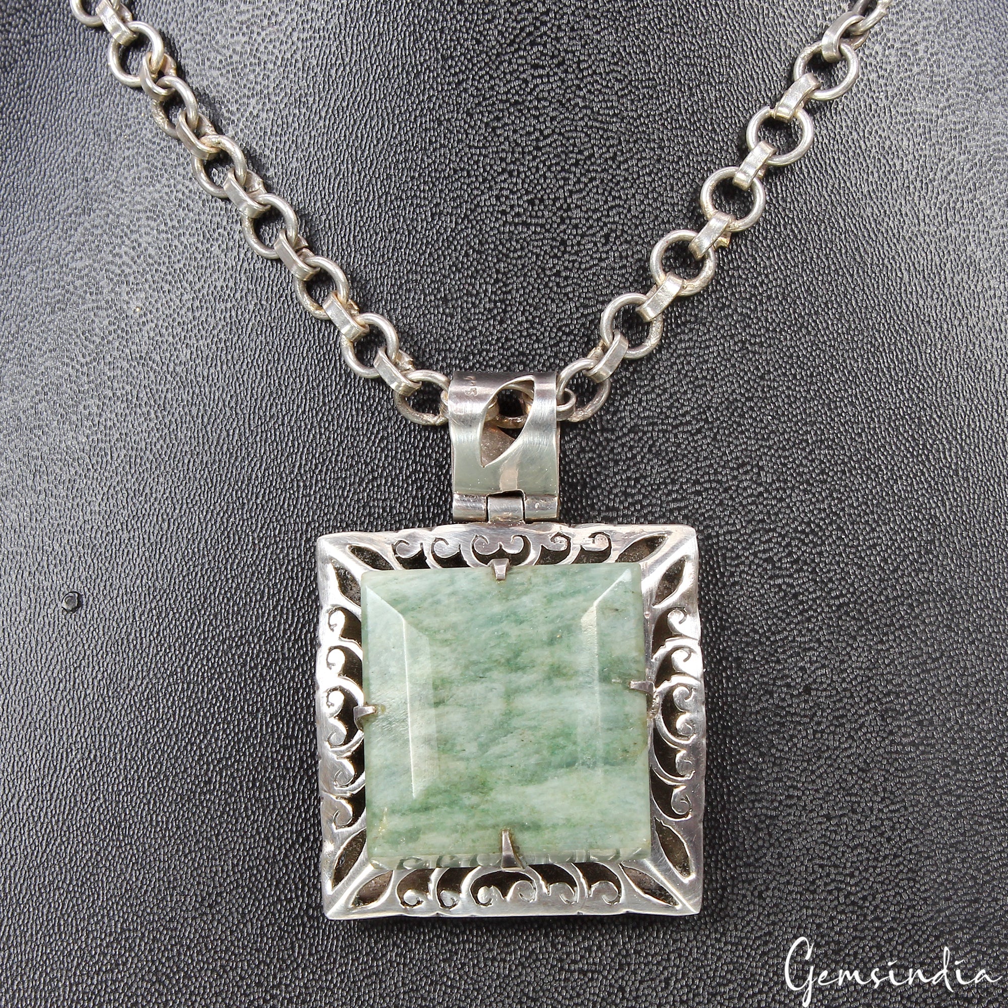 29.41 Gm Natural Green Emerald 925 Sterling Silver Hand Crafted Square Pendant