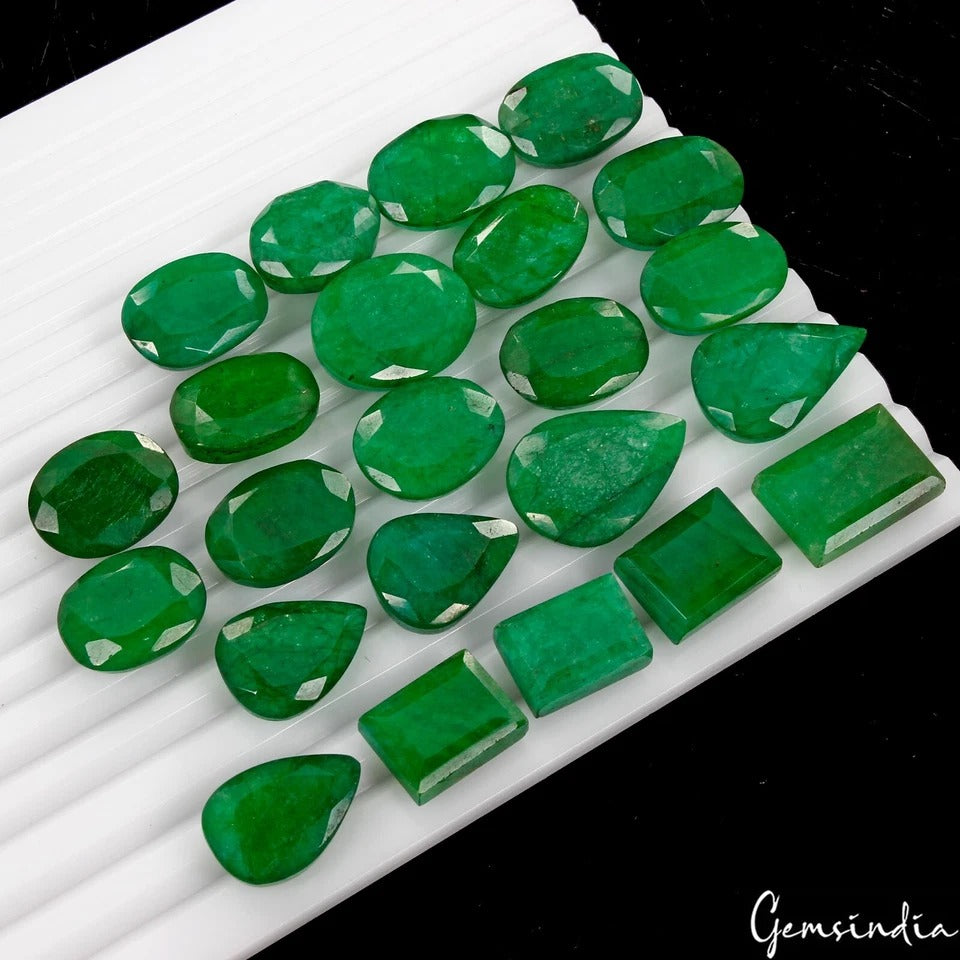 Colombian Emerald Lot, Loose Gemstone, Oval, Pear, Square & Rectangle cut, Color Enhanced — 23 Pieces, 17mm to 26mm, 520 Ct, Colombia