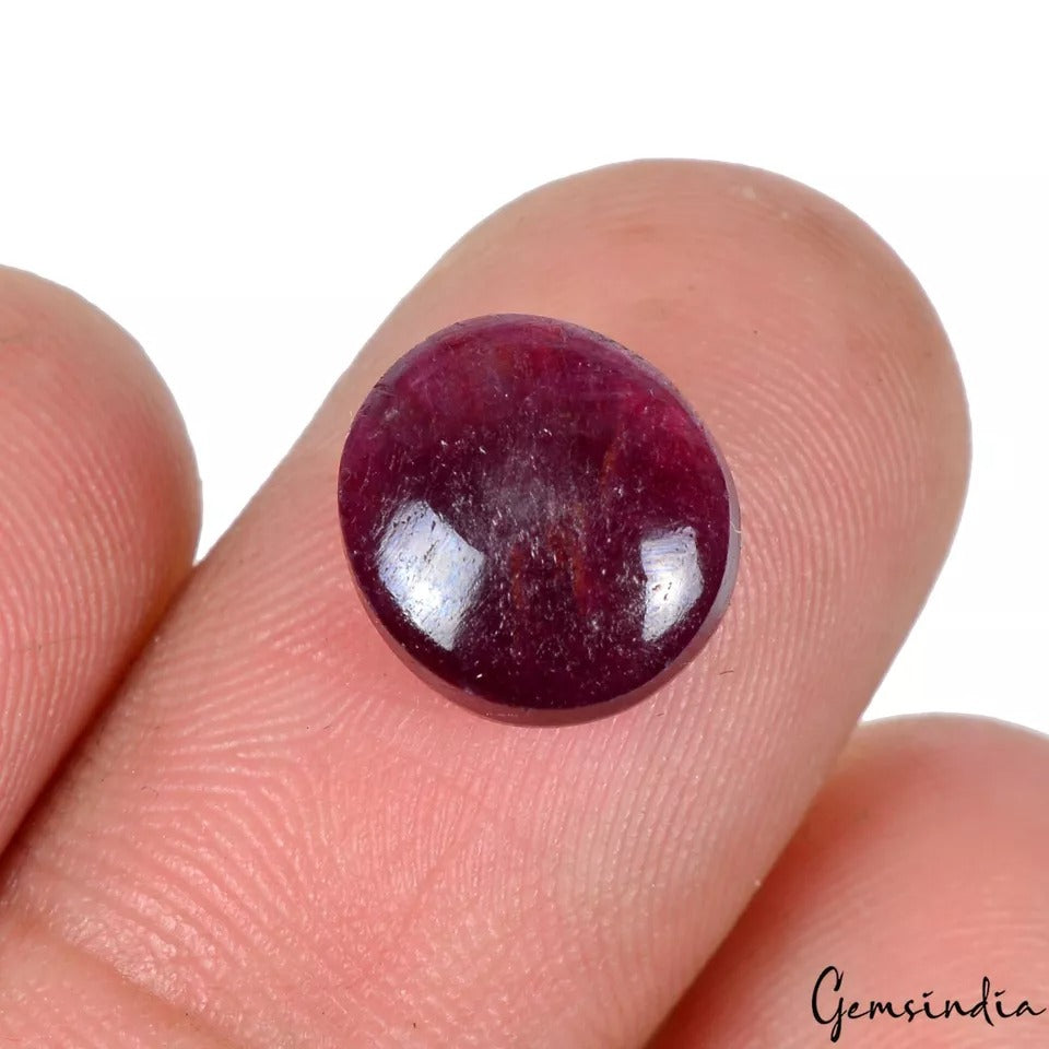 Ruby Cabochon, Oval Cabochon, Untreated — 10x9x6mm, 7.70 Ct, Madagascar
