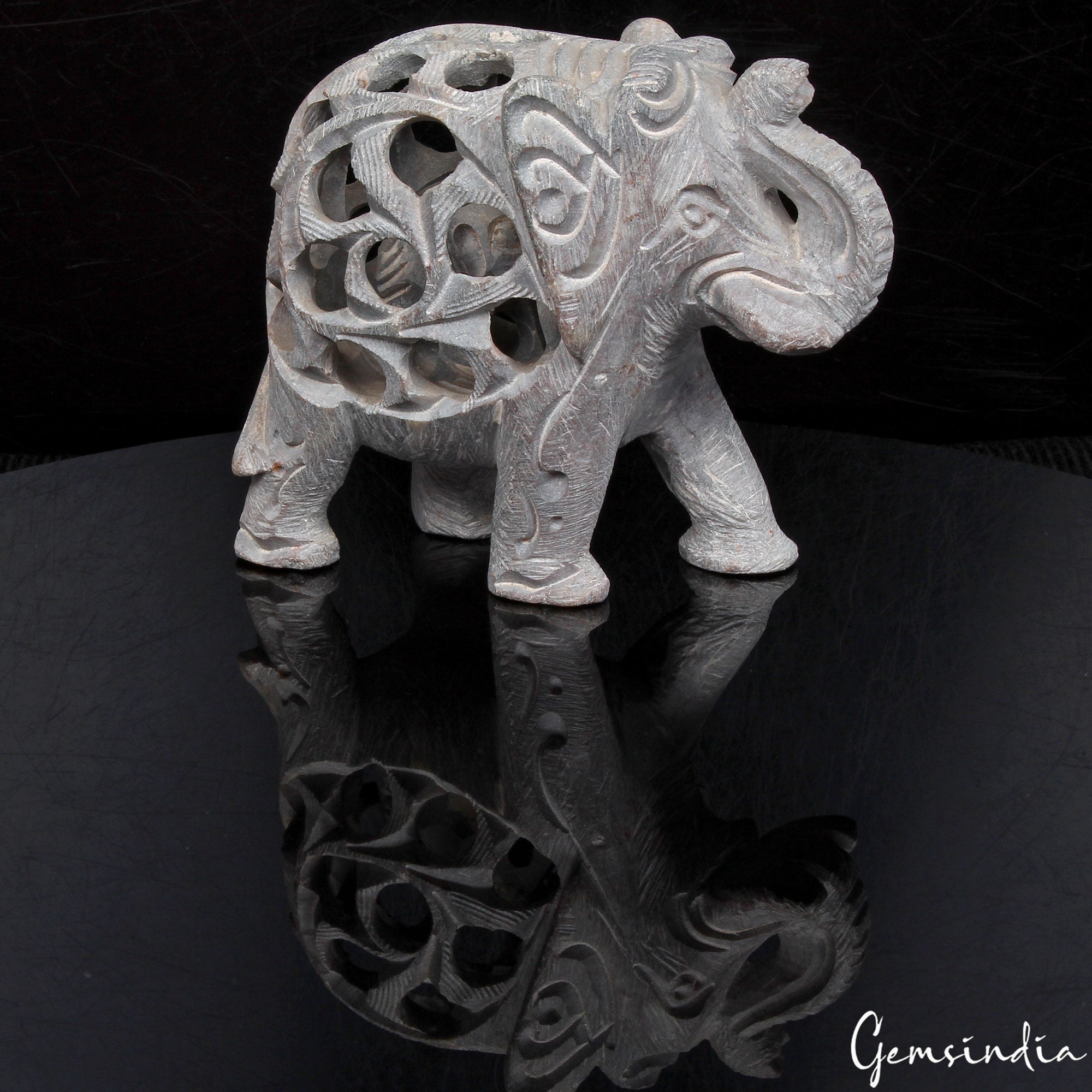 1270 Ct Handmade Soapstone Elephant Statue Home Decor /Animal Figurine Sculpture