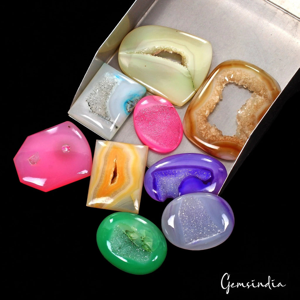 Onyx Lot, Cabochon, Untreated — 9 Pieces, 31mm to 52mm, 650 Ct, Madagascar