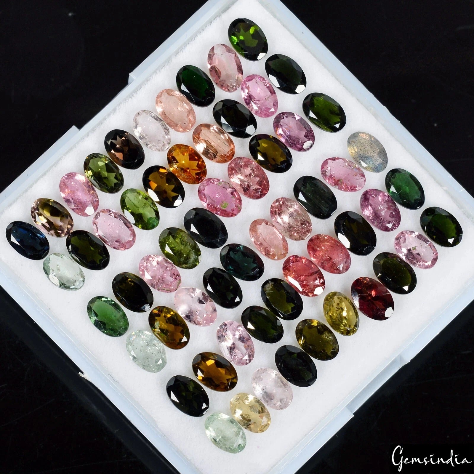 Tourmaline Loose Gemstone, Oval Cut Country of, Untreated — 6mm, 25.20 Ct, Mozambique