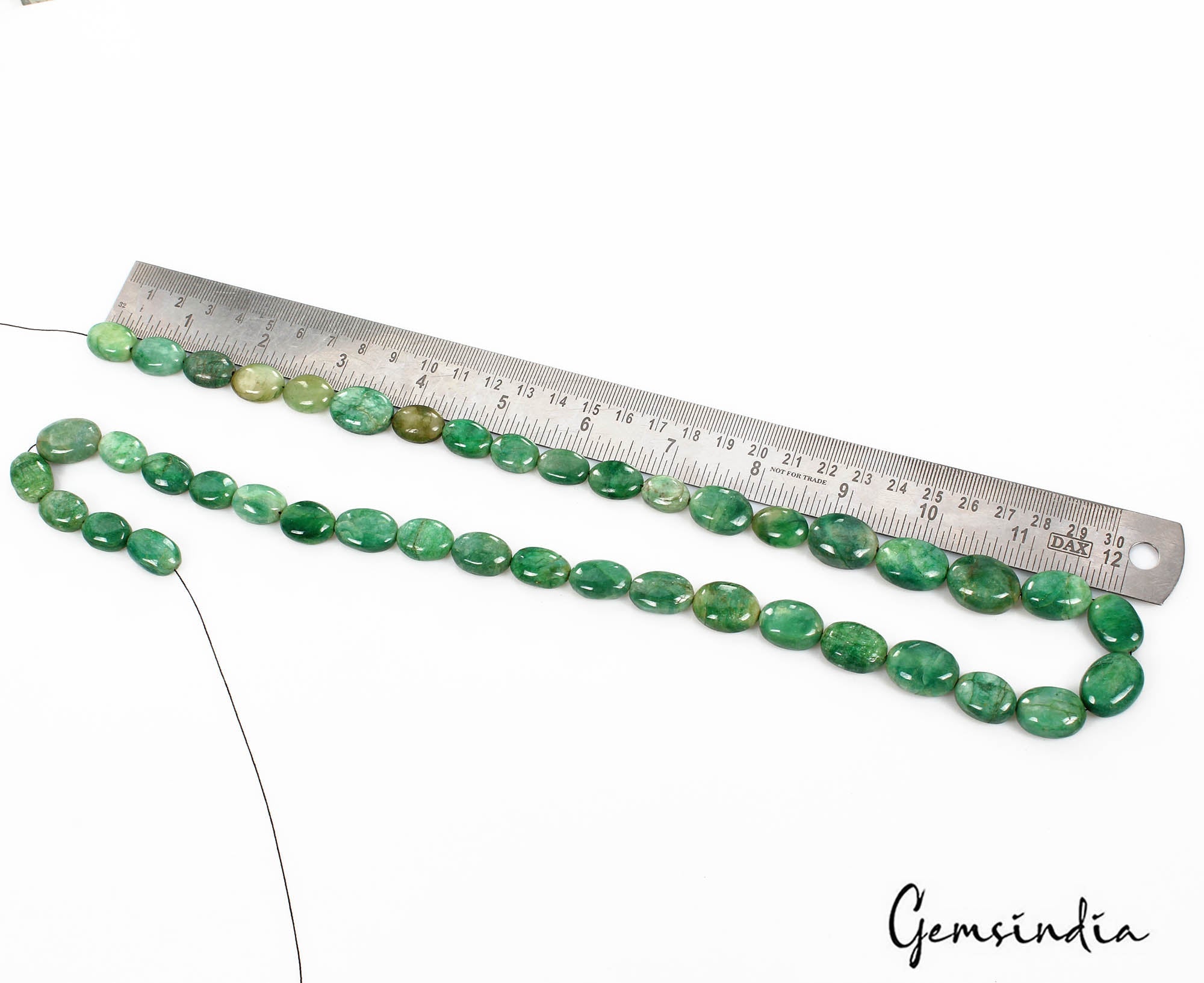 570 Ct/42 Pcs Natural Brazilian Green Emerald Oval Drill Cab Bead Loose Gems Lot