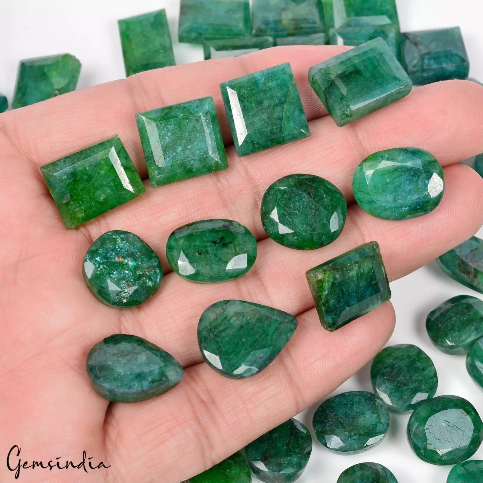 530 Ct/46 Pcs Natural Brazilian Green Emerald Mix Cut Loose 12mm-18mm Gemstones